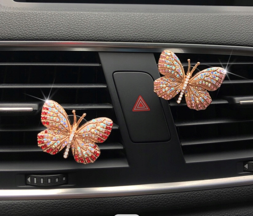 OZDOBA ZAPACH AUTA DIAMENTOWY MOTYL PREZENT Rodzaj do kratki nawiewu