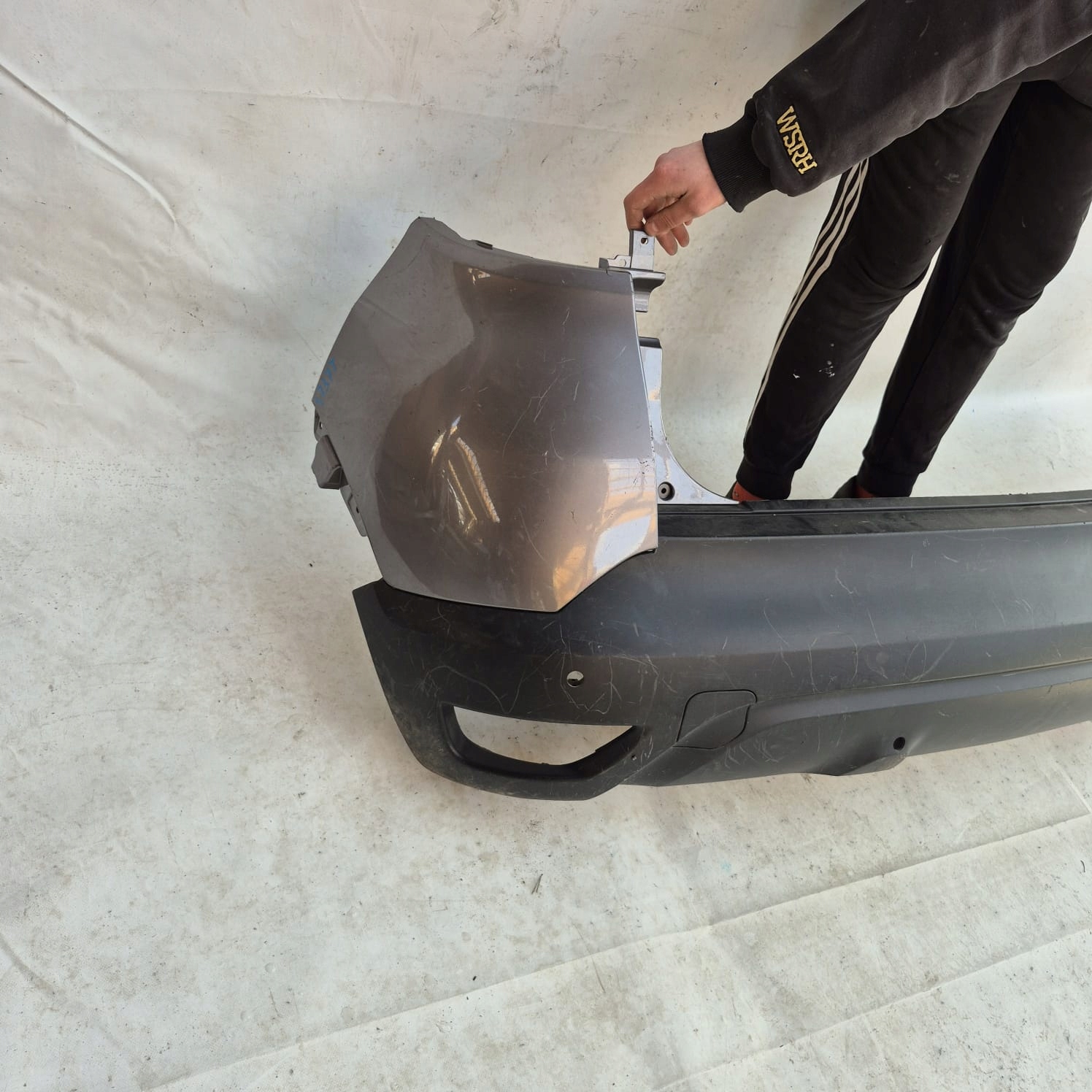 RENAULT CAPTUR e 13- Paraurti posteriore posteriore PDC