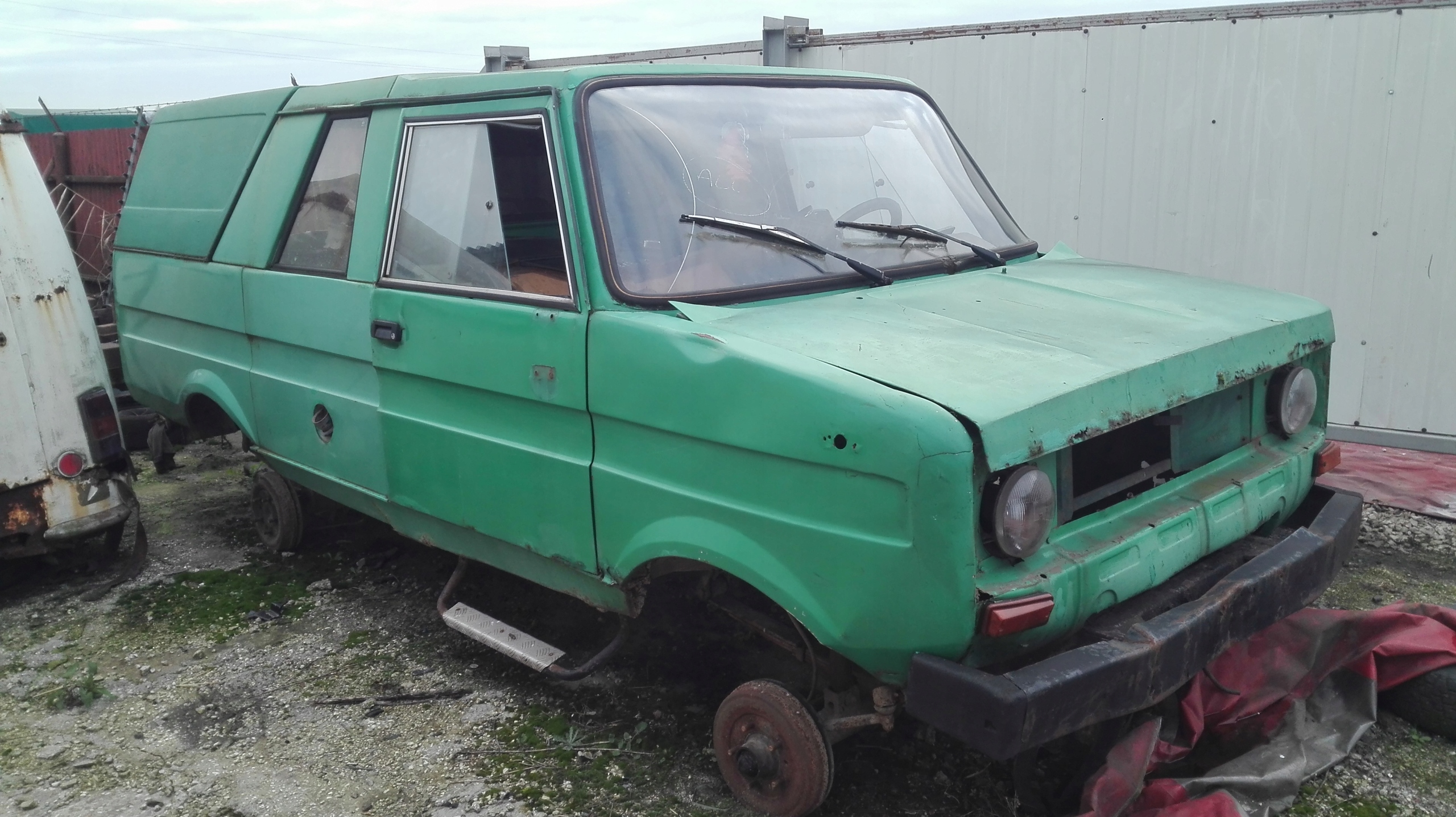 SZYBA TRÓJKĄTNA PRAWA TYLNA TARPAN