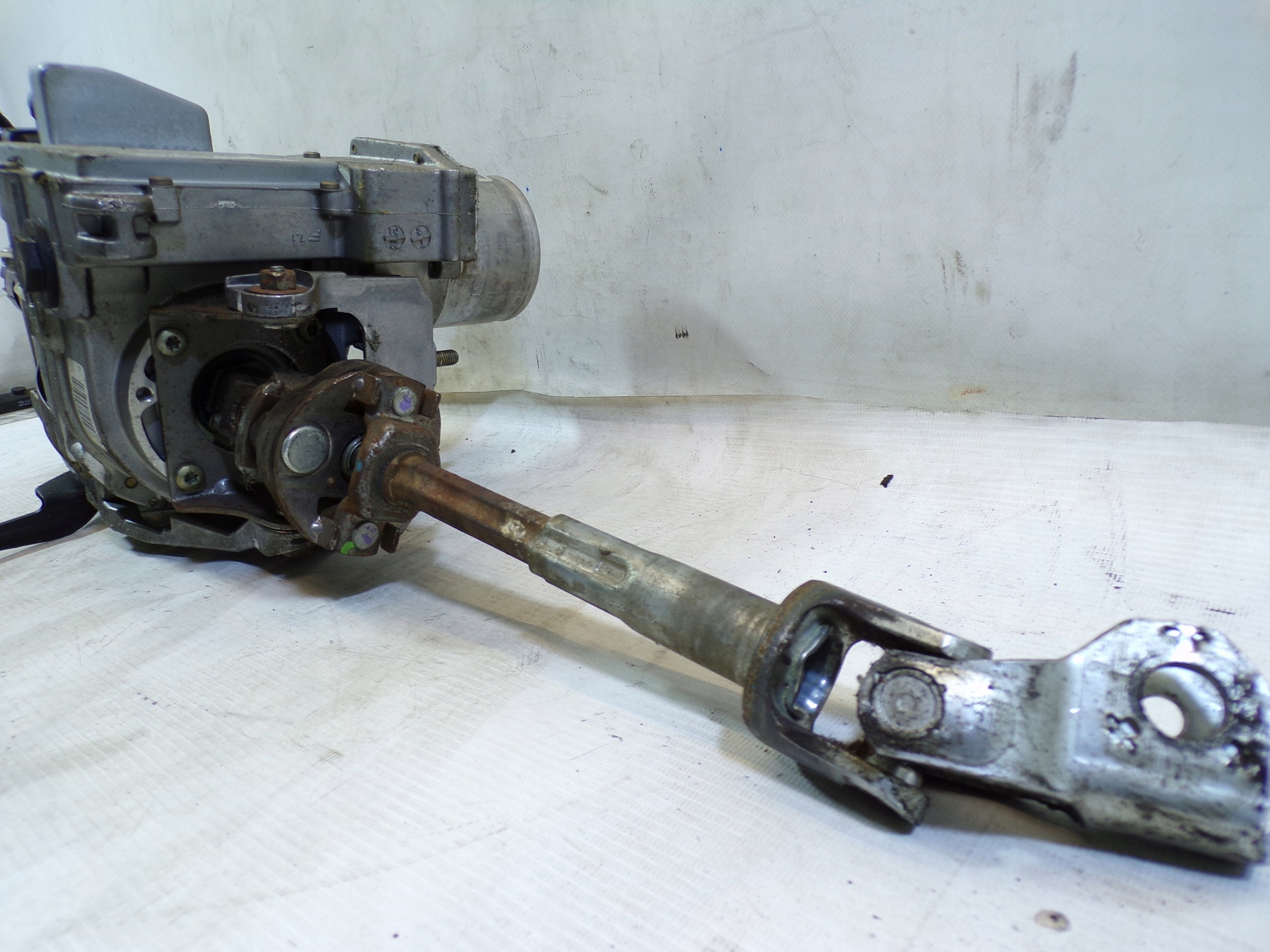 servo upravljač struja RENAULT MEGANE II 2 8200246631B X84 (4)