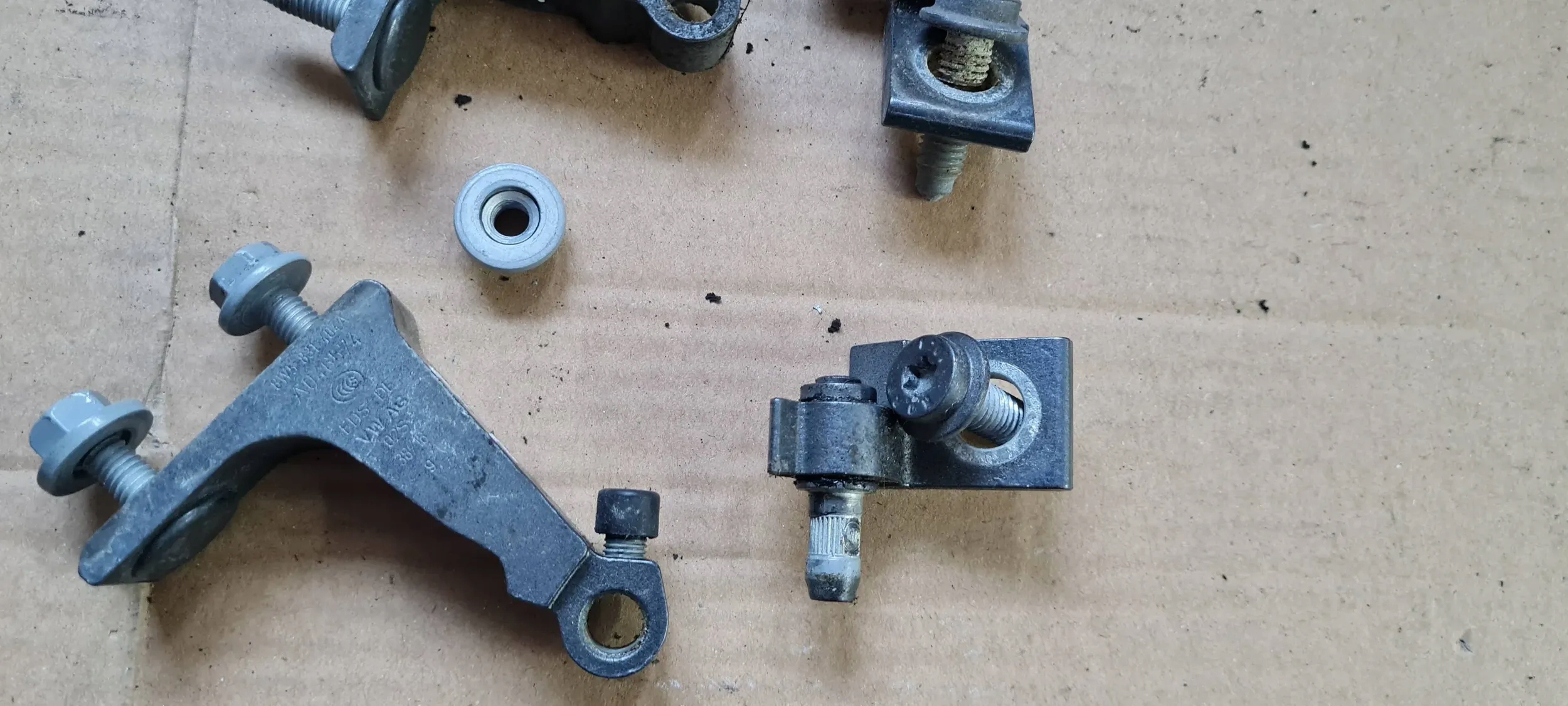 A4 B9 8W S4 hinge hinges door right right front KOMPLET LX7R