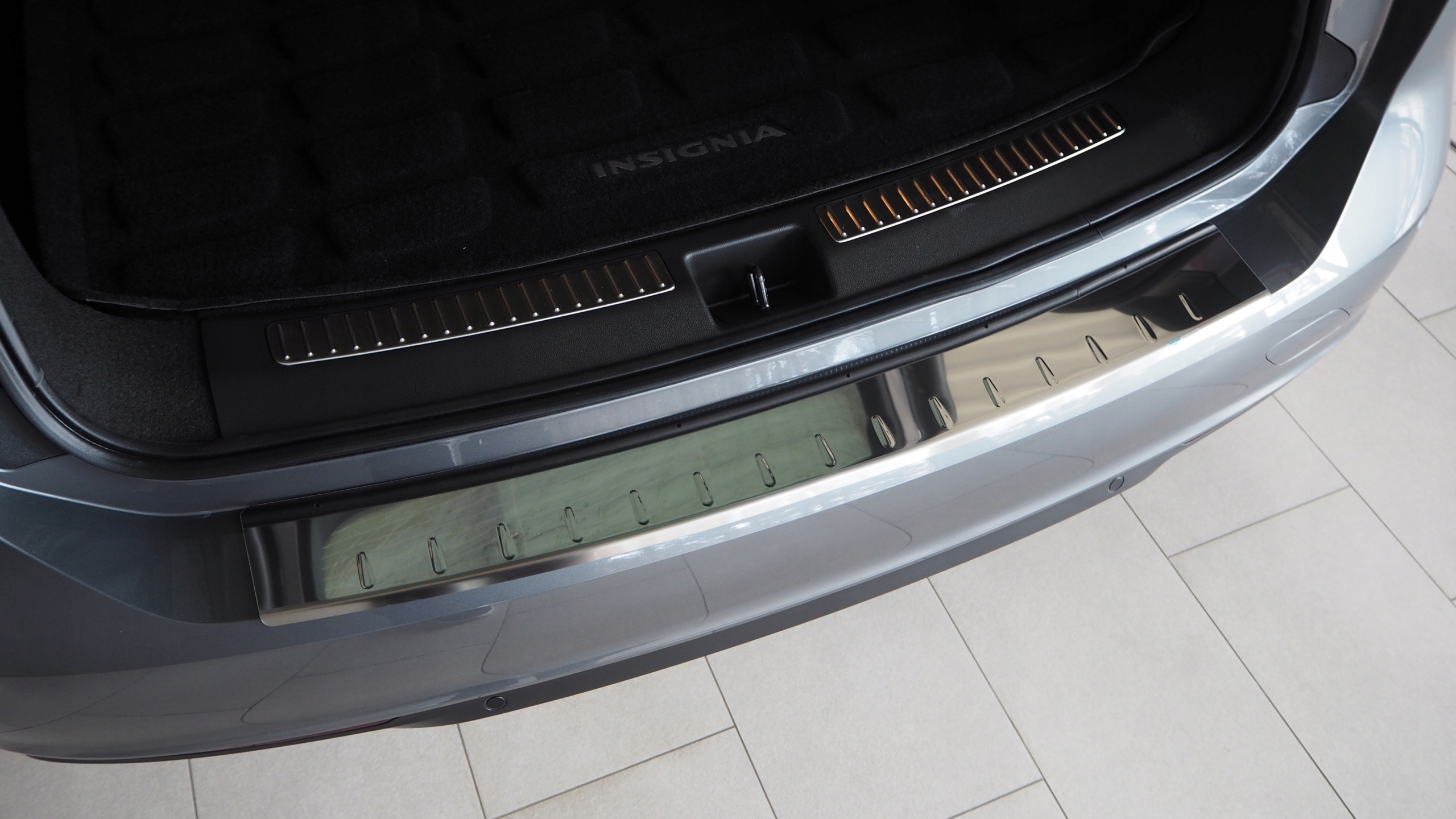 LISTWA NA ZDERZAK NAKŁADKA VOLVO XC60 II 2017- EAN (GTIN) 5903816353832