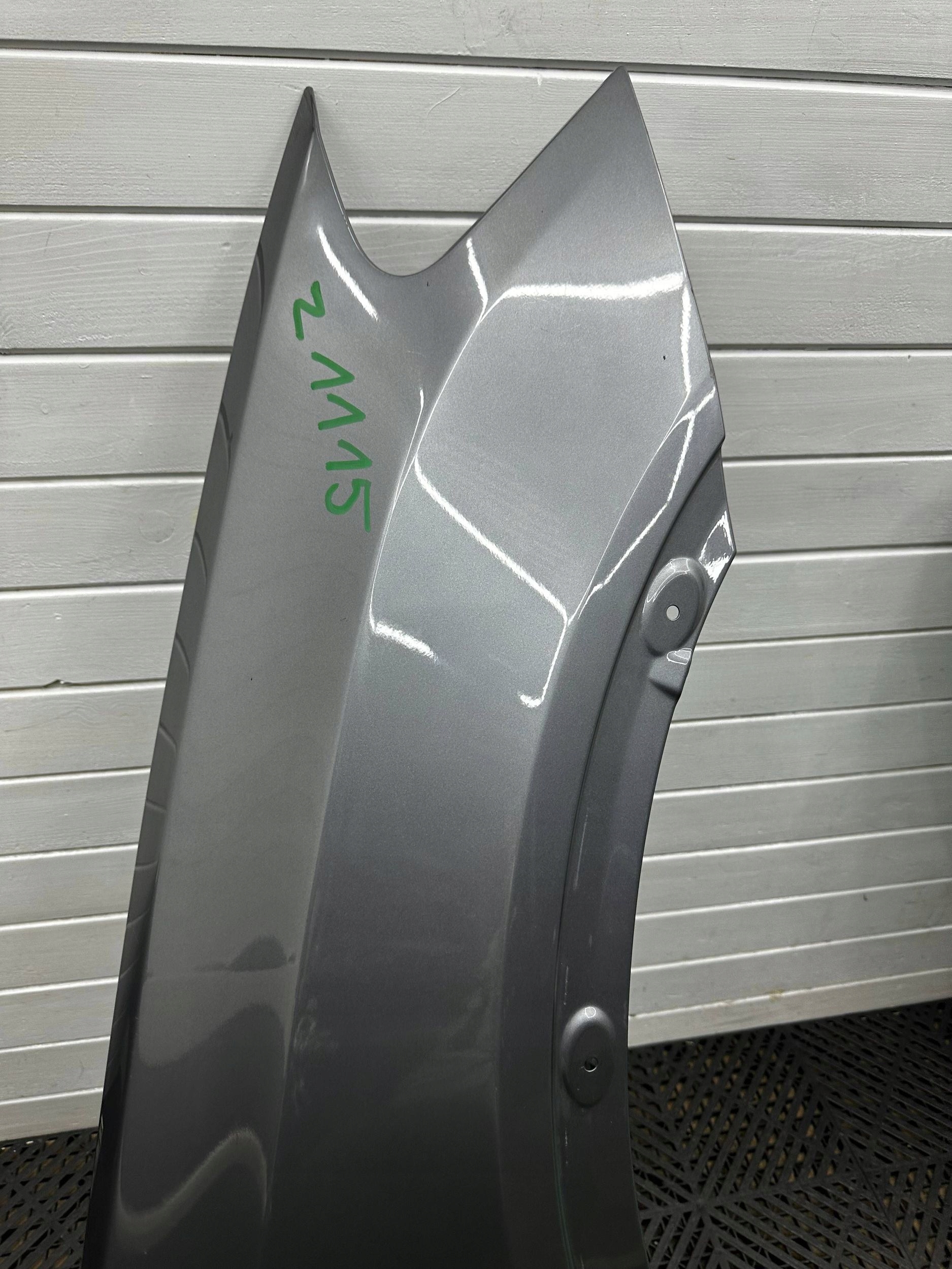 fender front side right BMW X3 F25