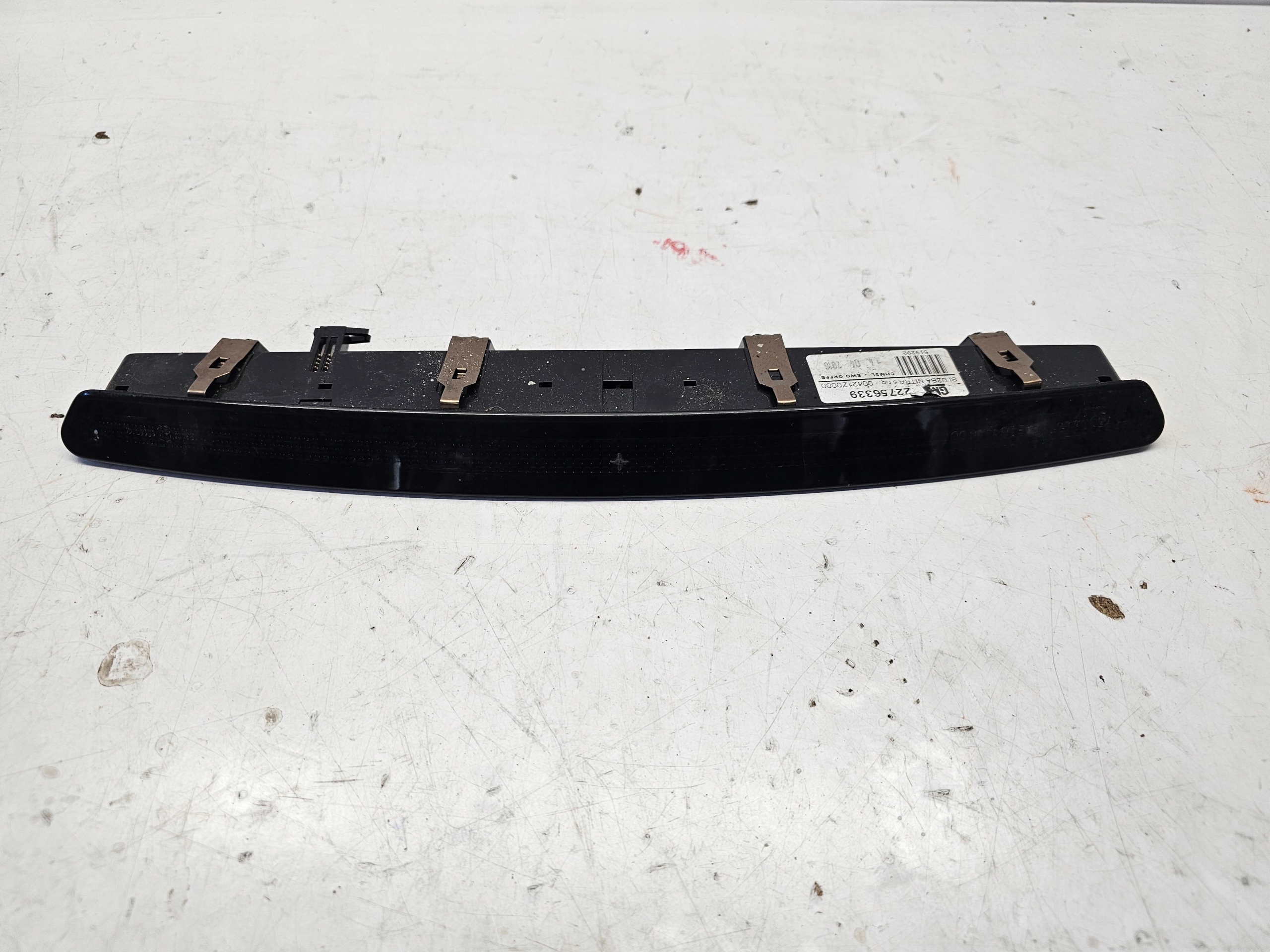 OPEL INSIGNIA A LIFT HB SWIATLO STOP TRZECIE SWIATLO 22756339