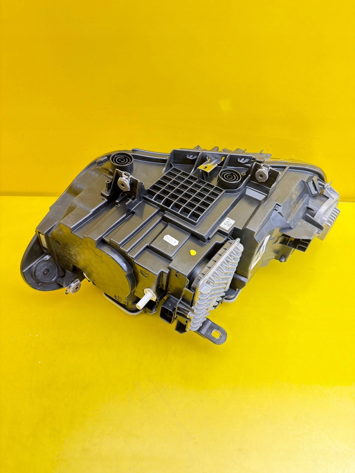 light right BMW X2 F39 Full Led 5A1E0A8-02