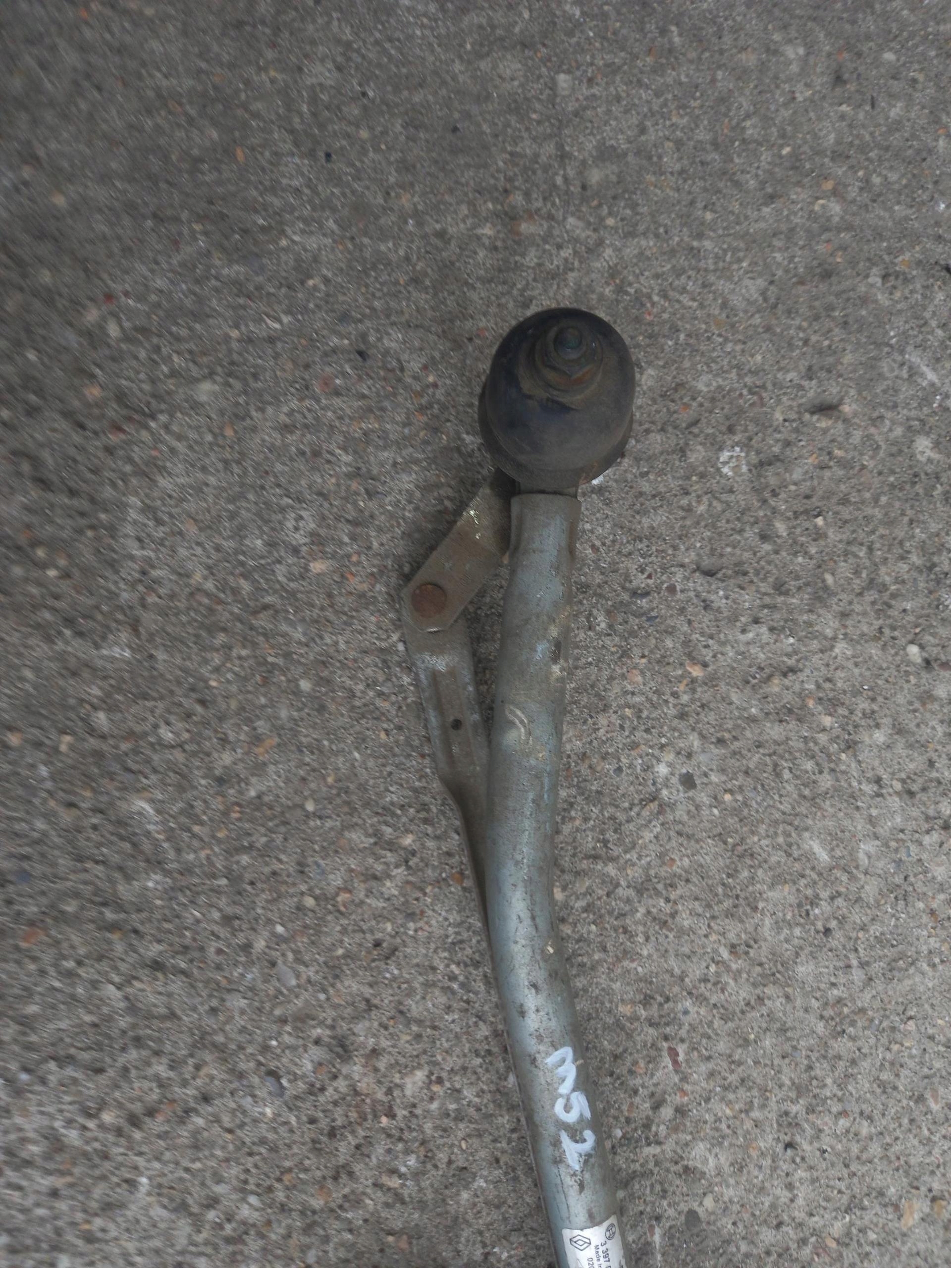 wiper mechanism front DACIA SANDERO and EU