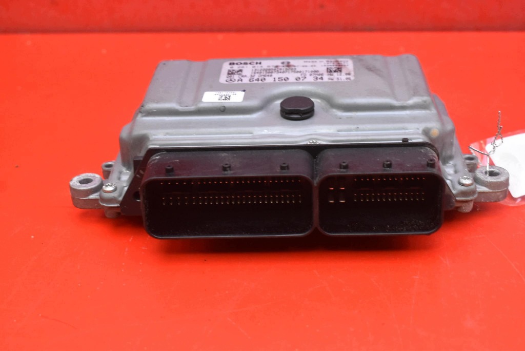control unit computer of the engine A6401500734 MERCEDES B-KLASA W245 2.0 CDI 140 KM