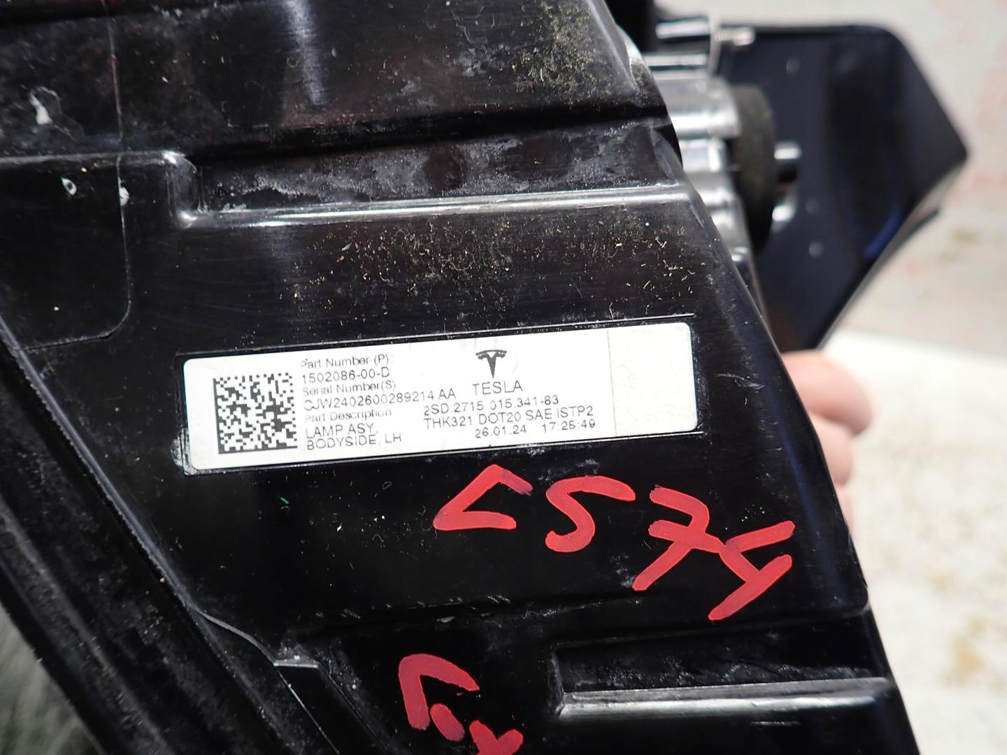 light rear part rear left TESLA 3 2017- 1502086-00-D