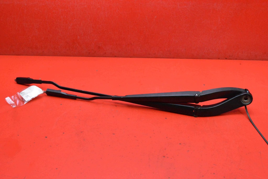 wiper arm front EU AM51-17526-BB FORD C-MAX MK2 10-15