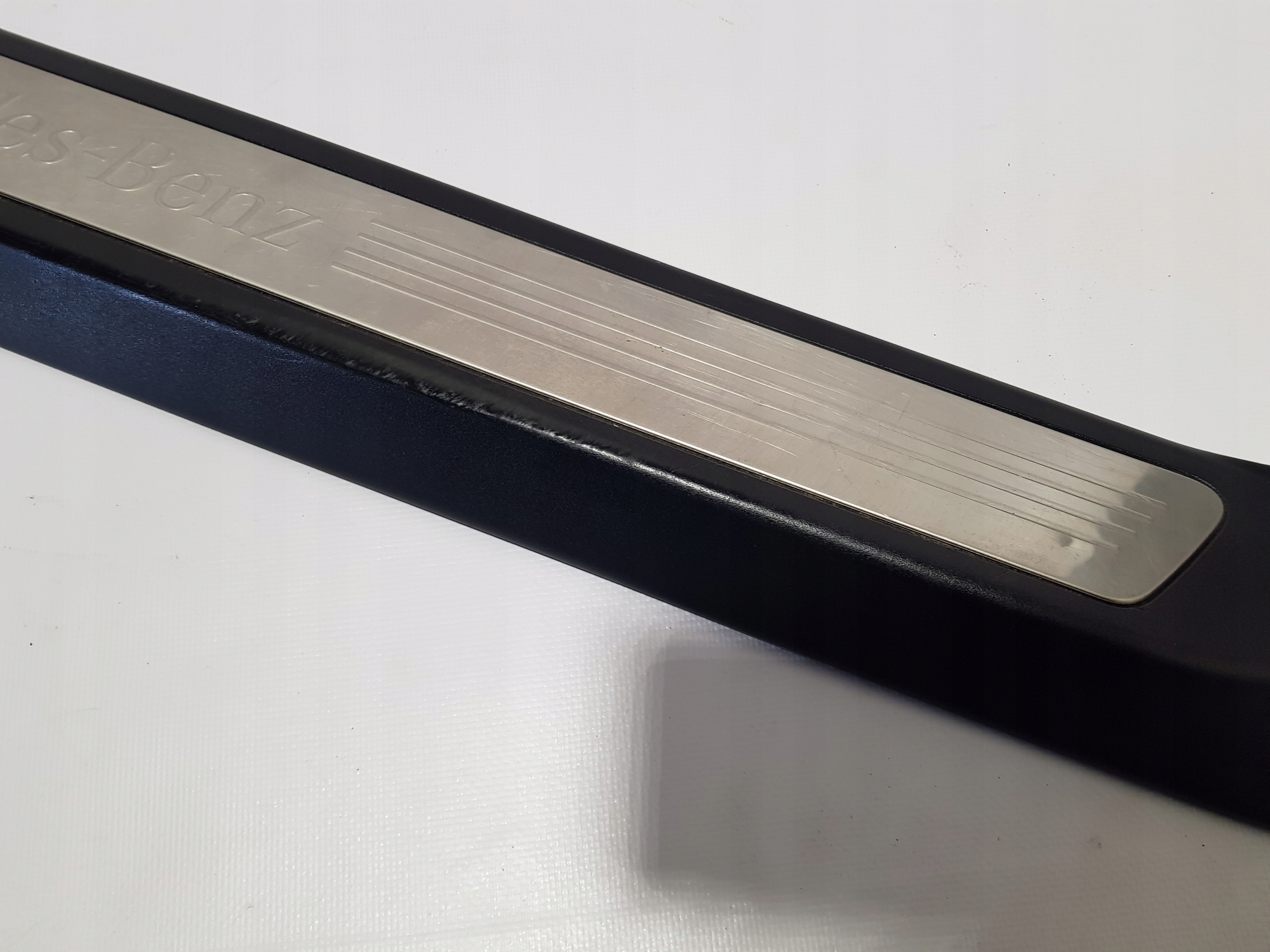 MERCEDES W207 left moulding threshold 2076800074