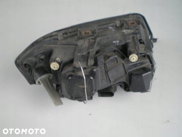 Audi A6 A 6 a 6 97-01r Reflektor light left left