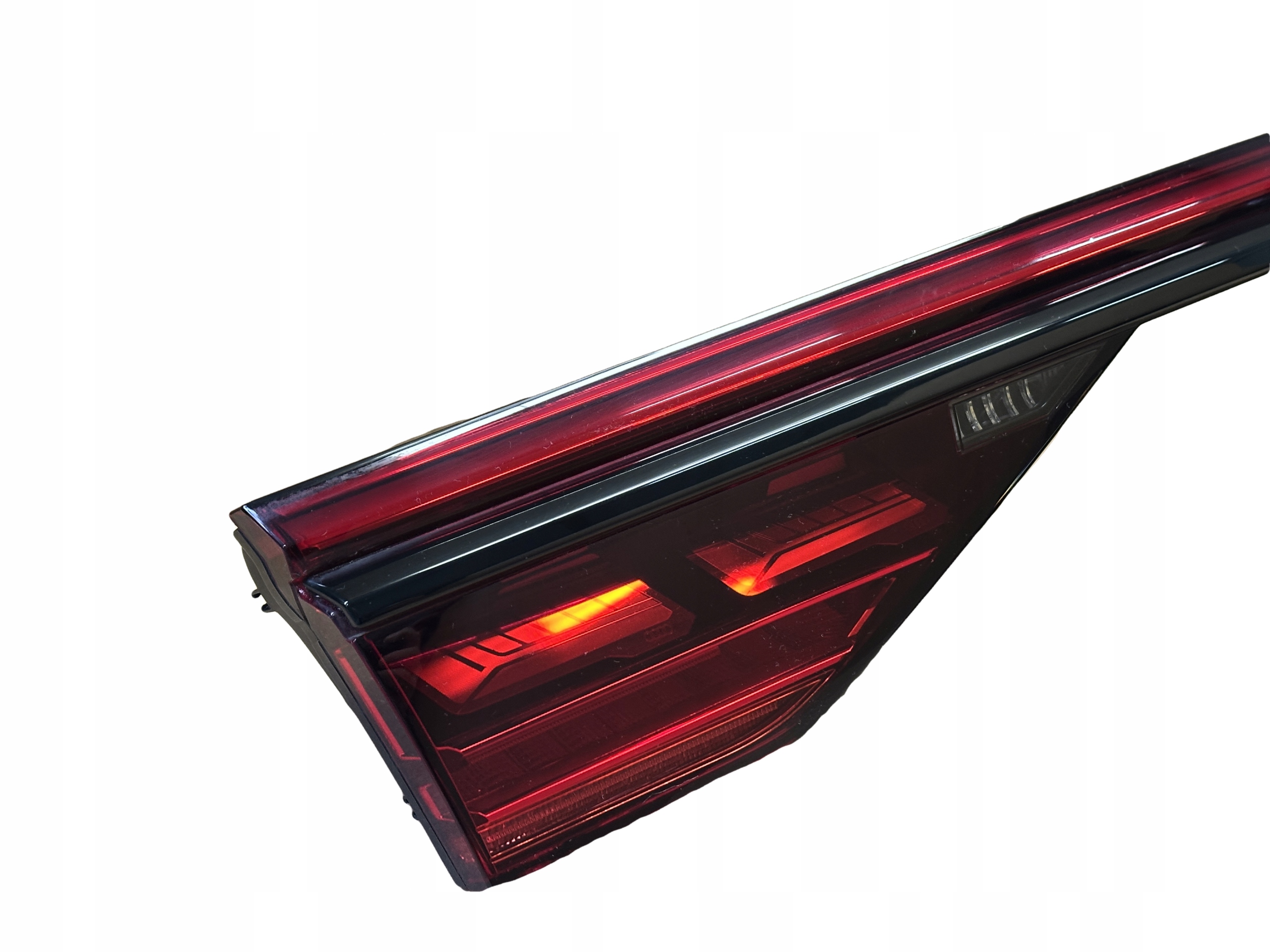 AUDI A8 4N D5 Leuchte heck OLED 4N0945095R