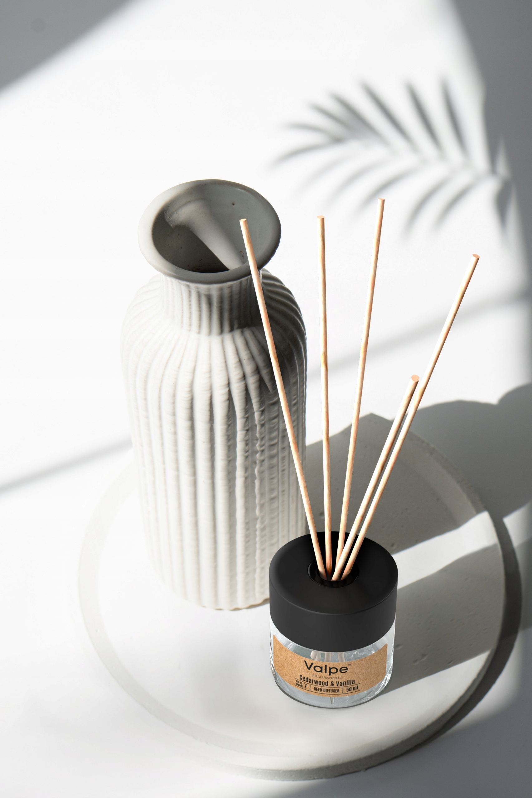 EKO Dyfuzor zapachowy 50ml DRZEWO CEDROWE WANILIA 7tyg VALPE Marka Valpe