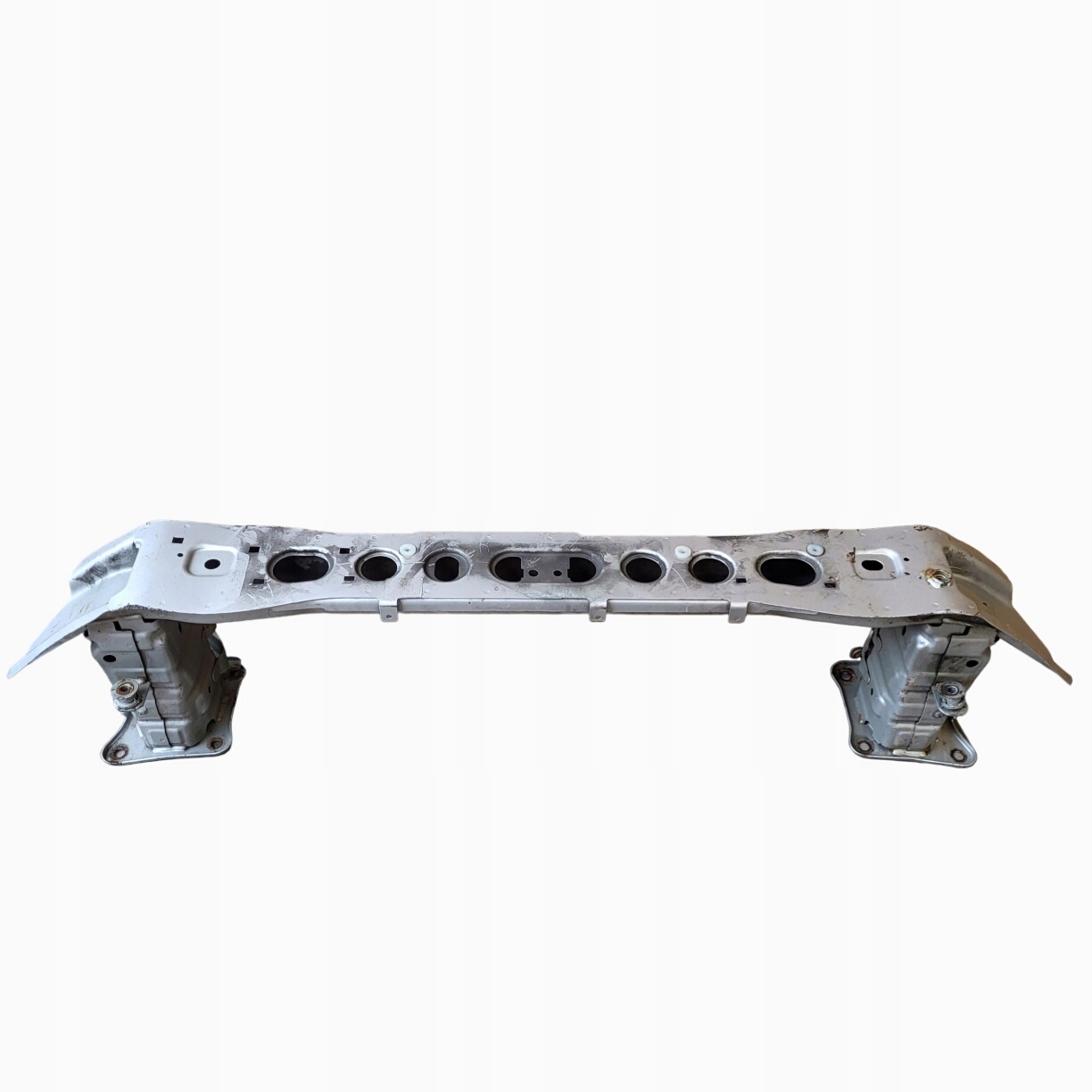 FORD FOCUS MK3 11-18R KOMBI HB sider below bumper front 0B SREBRNA
