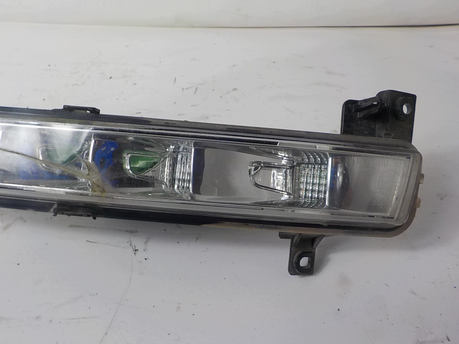 CITROEN C4 PICASSO and light front moulding LED DRL left 177850-01 177849-01