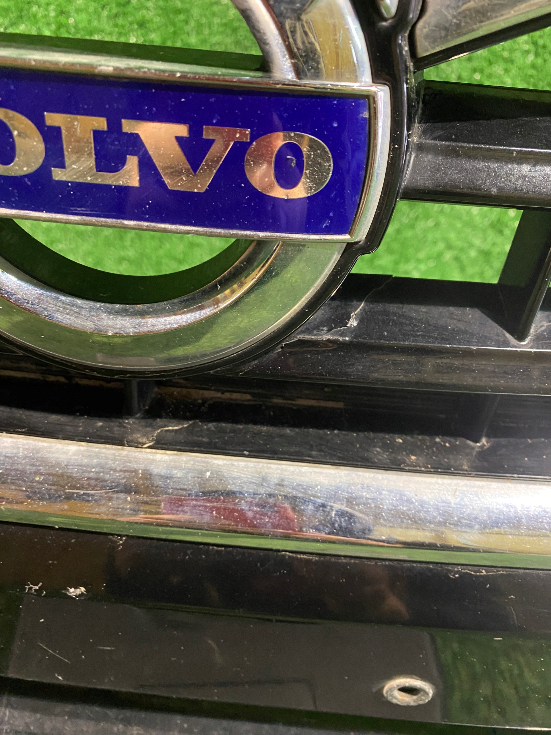 Frontstoßstange vorne VOLVO V40 II 12