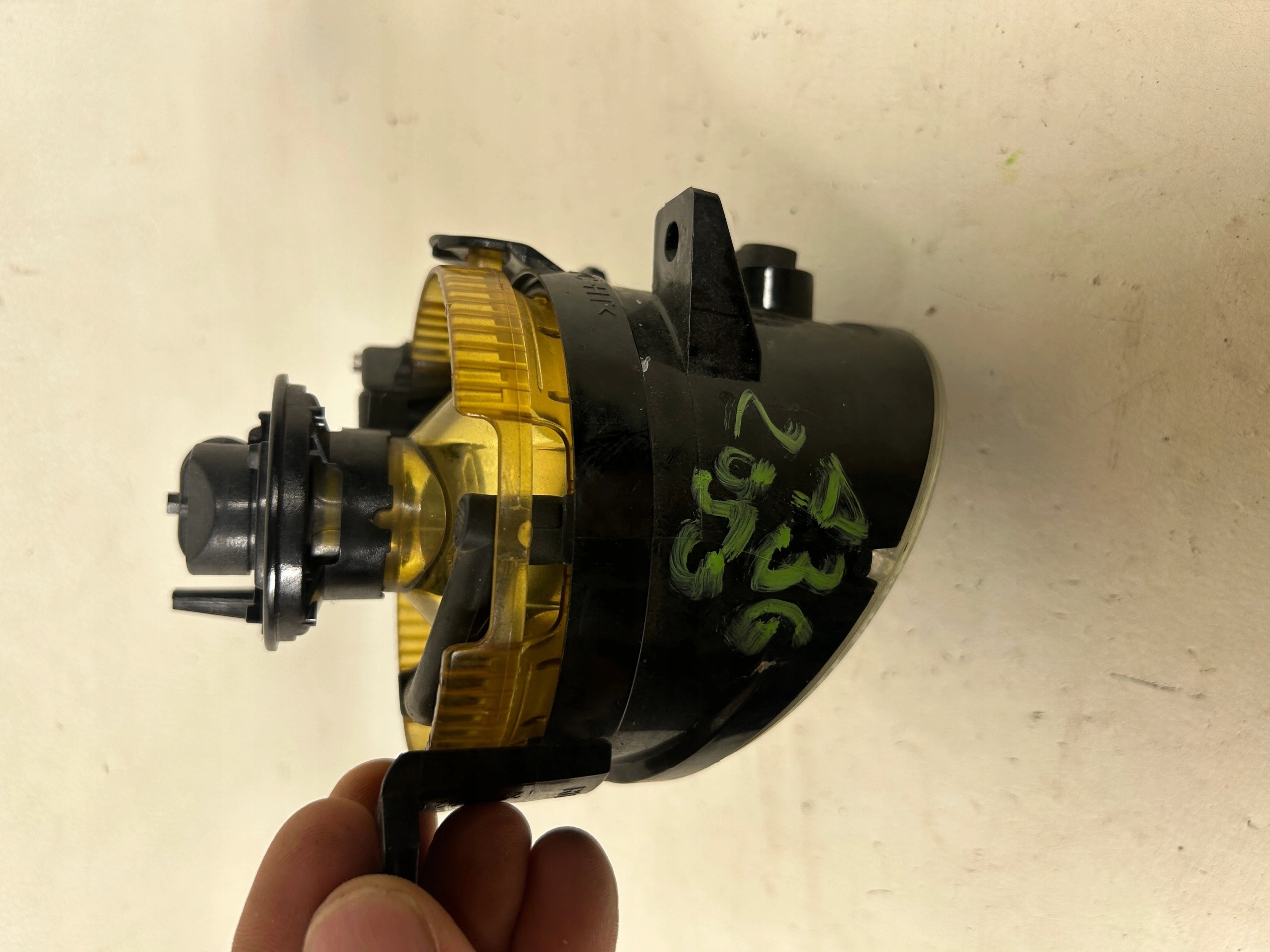 Skoda Citigo fog light front 1T0941700H