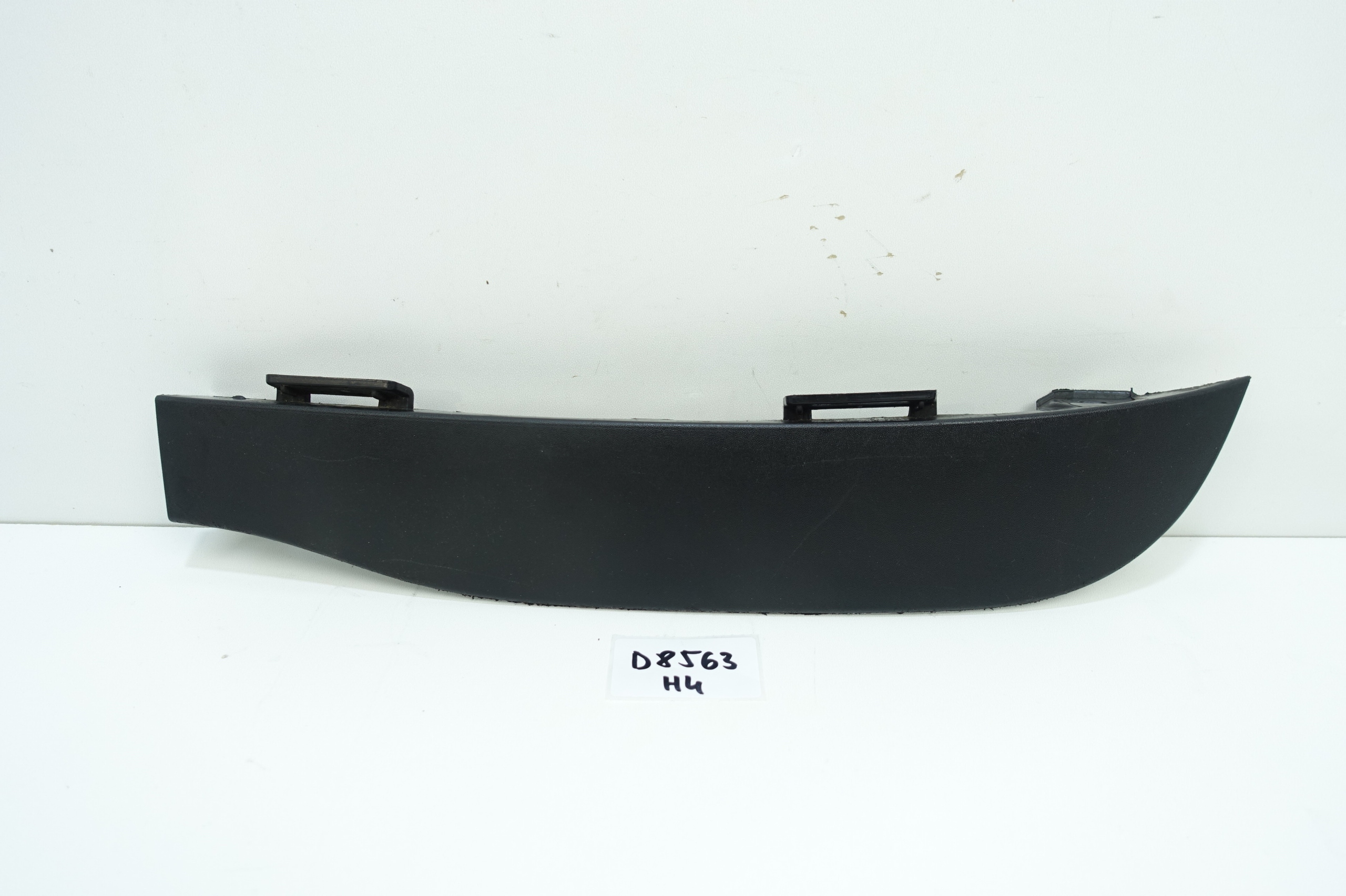 moulding bumper right front SMART FORFOUR II 2014