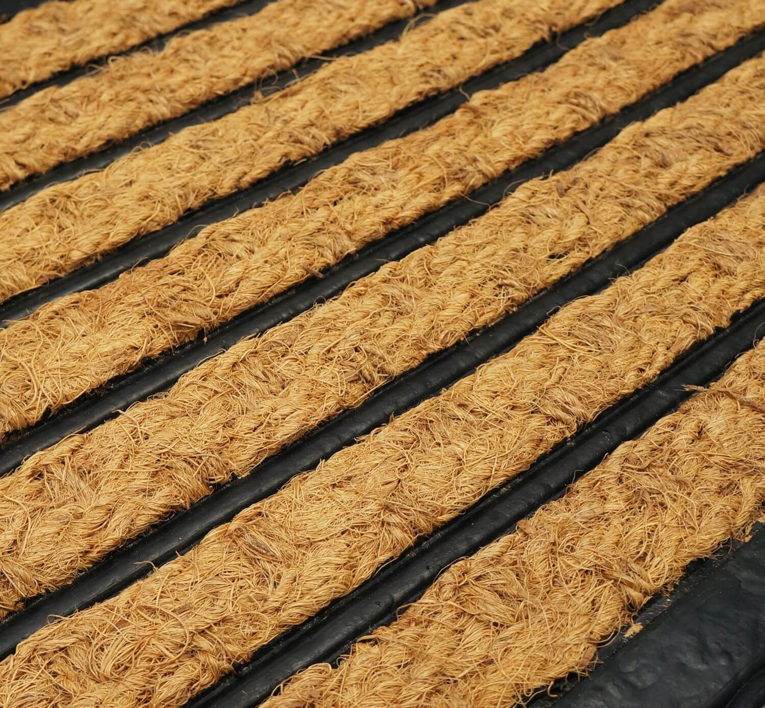 WYCIERACZKA POD DRZWI GUMOWA ZEWNĘTRZNA WEJŚCIOWA MATA KOKOSOWA DO BUTÓW Marka Eureka Home