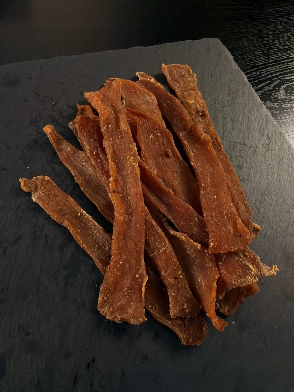 Jerky sušené vepřové maso s příchutí Tabasco Chili 500 g Meat