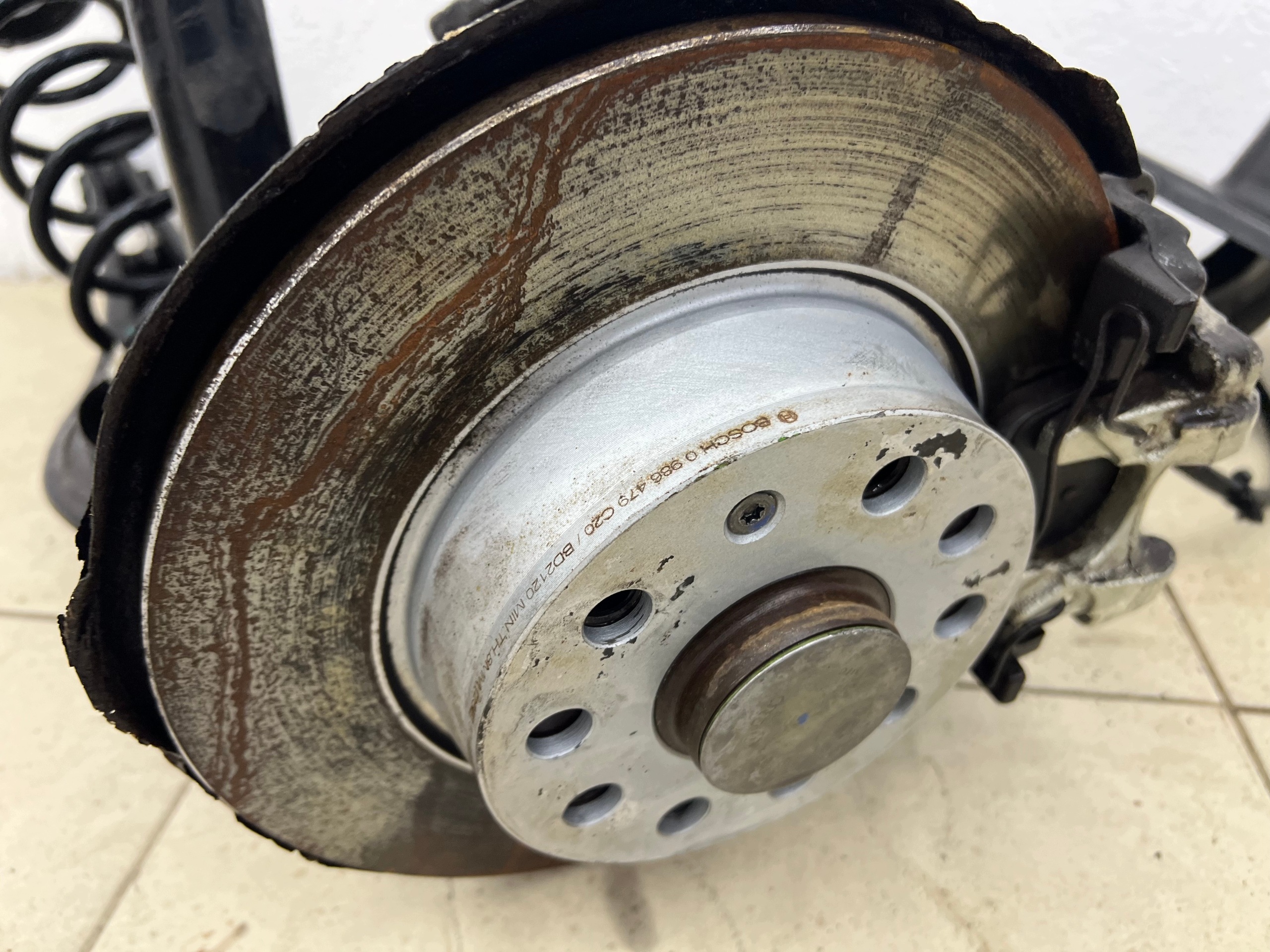 swing rear right complete AUDI A3 8V 2.0 TDI original 5Q0505226