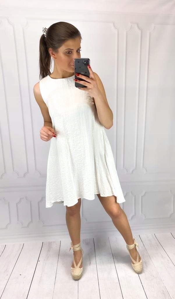 Šaty Bílá trapézová La Furia vel. S