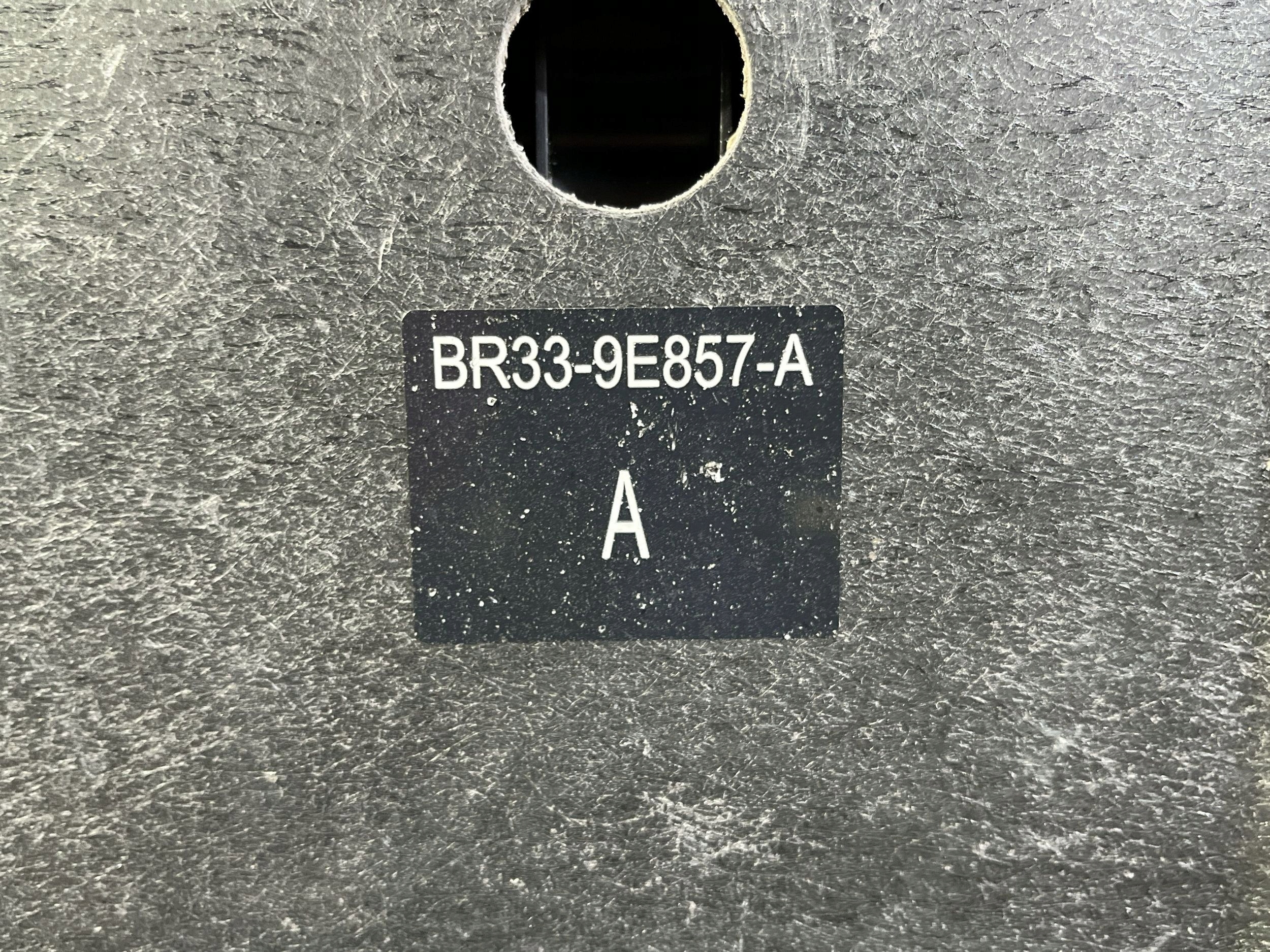 Gehäuse filter Kohlenstofffilter oparow des Kraftstoffsbehälters Ford Mustang V 2011-2014