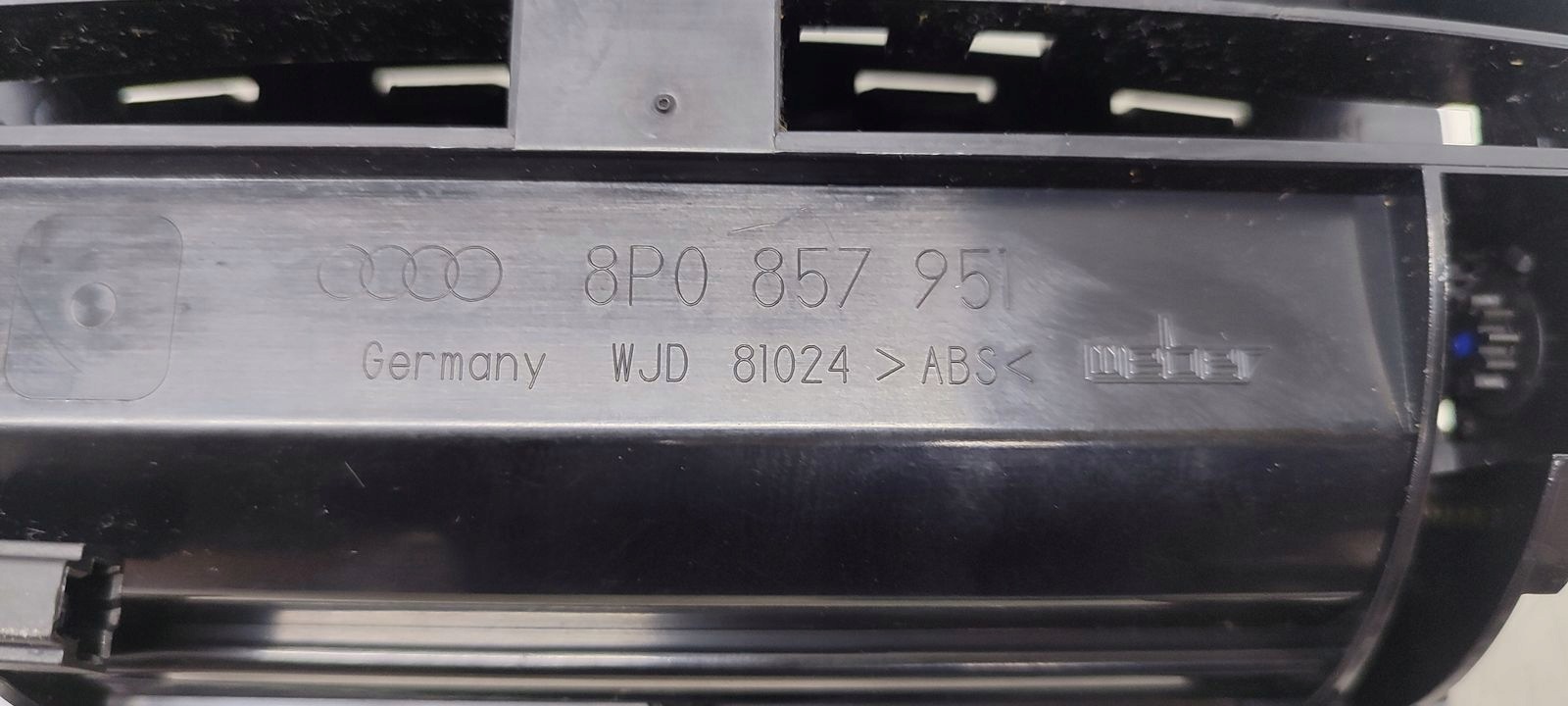 Cendrier Audi A3 8P LIFT 5D S-LINE