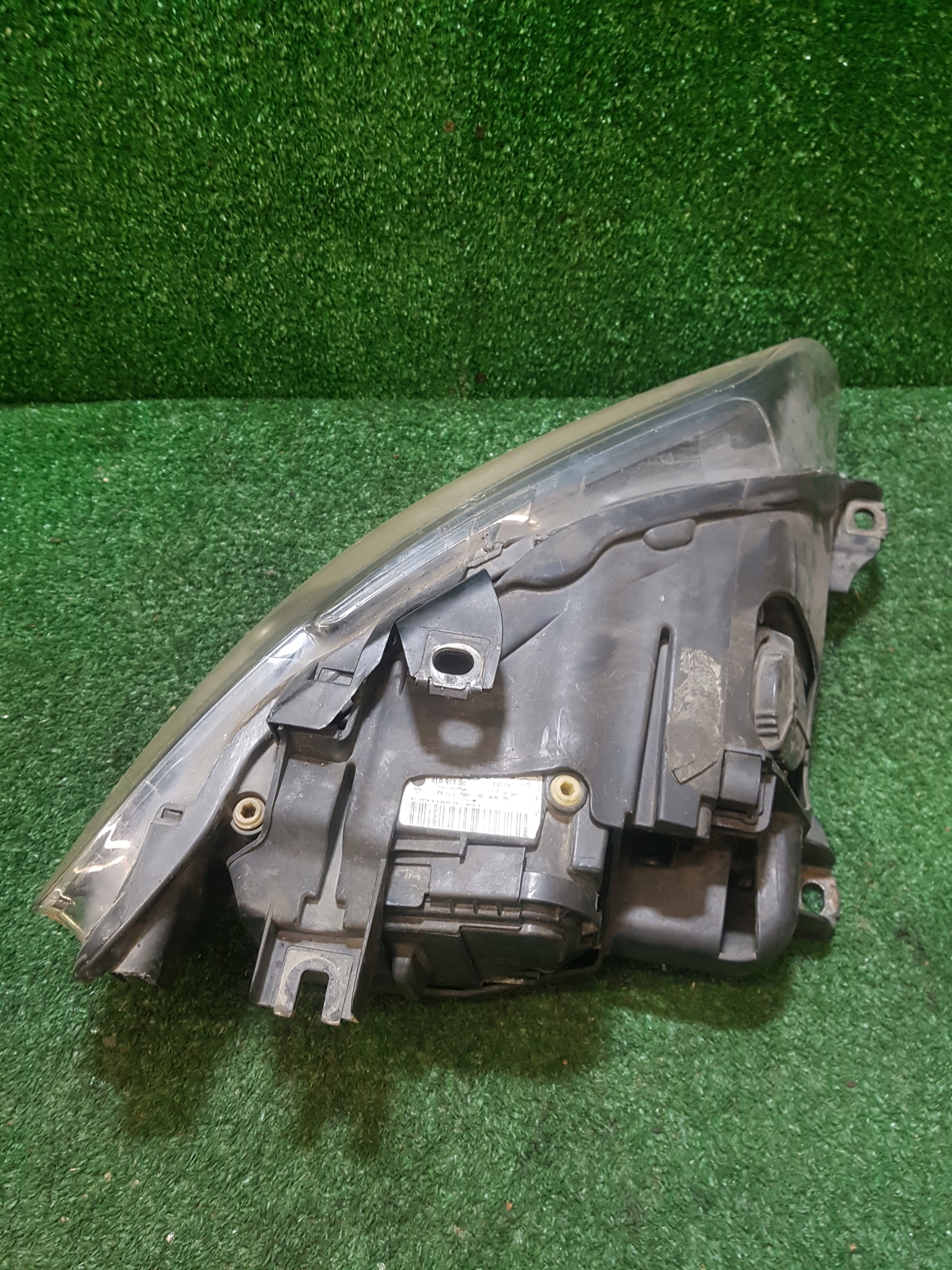 Licht links vorne AUDI Q7 4L0941003K UK