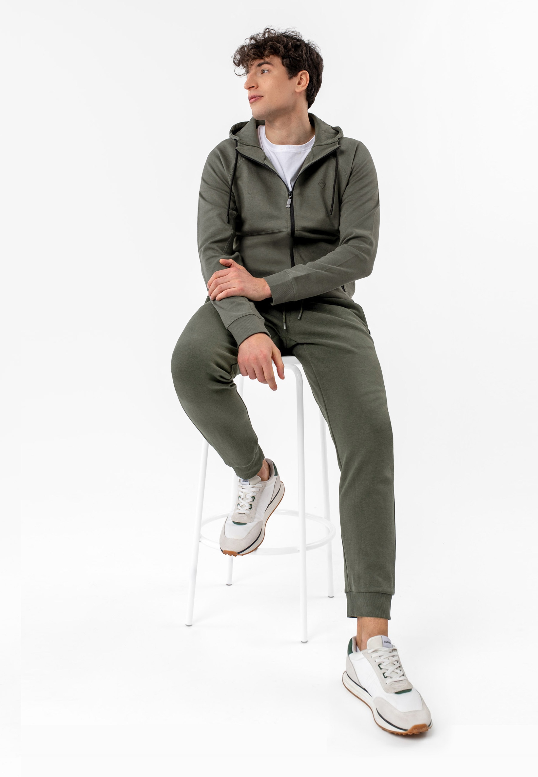 Męskie Spodnie Dresowe Joggery Zielone Volcano N-ben L