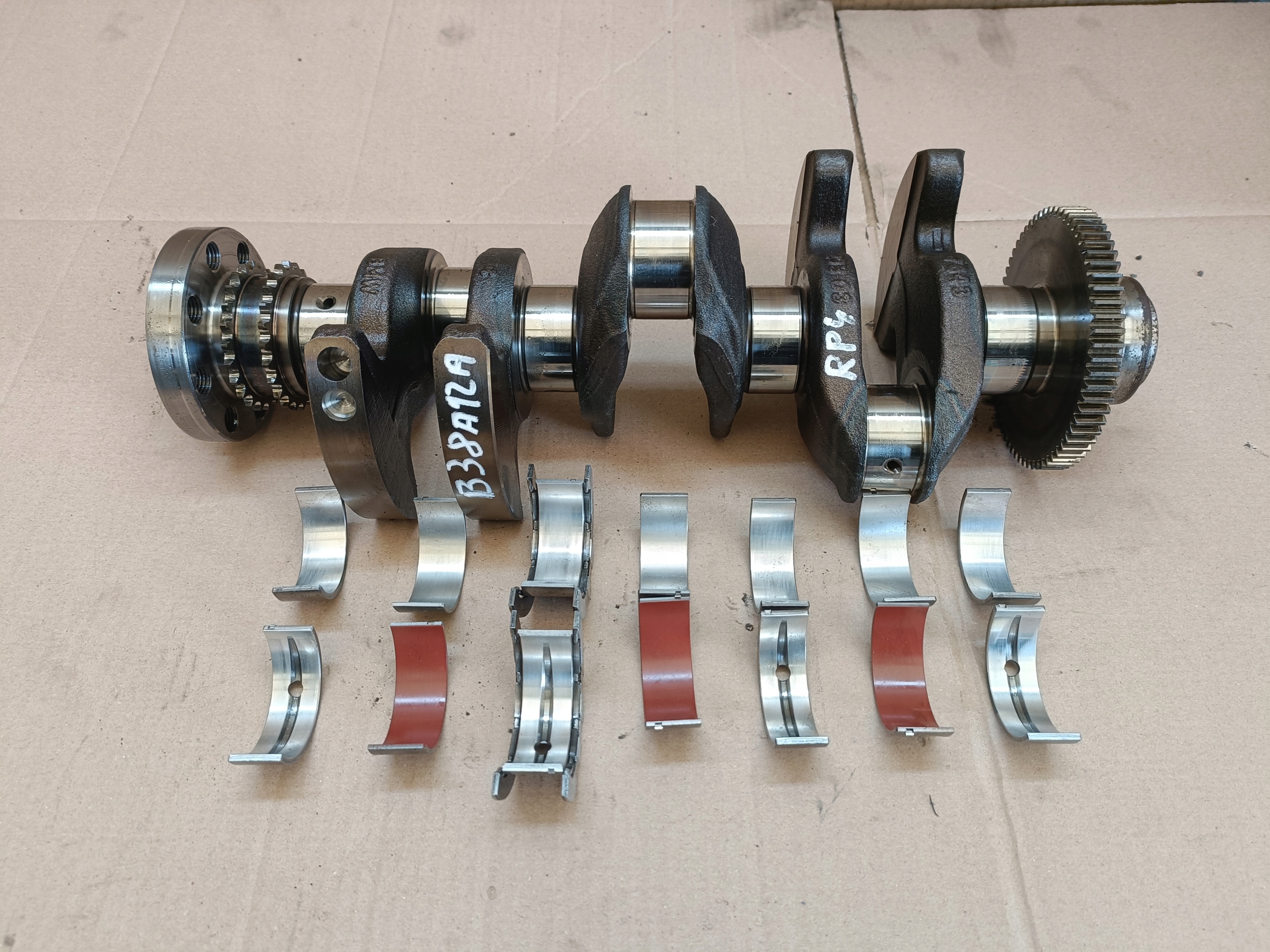 MINI B38A12A WAŁ KORBOWY 7643293 NOMINAŁ + PANEWKI