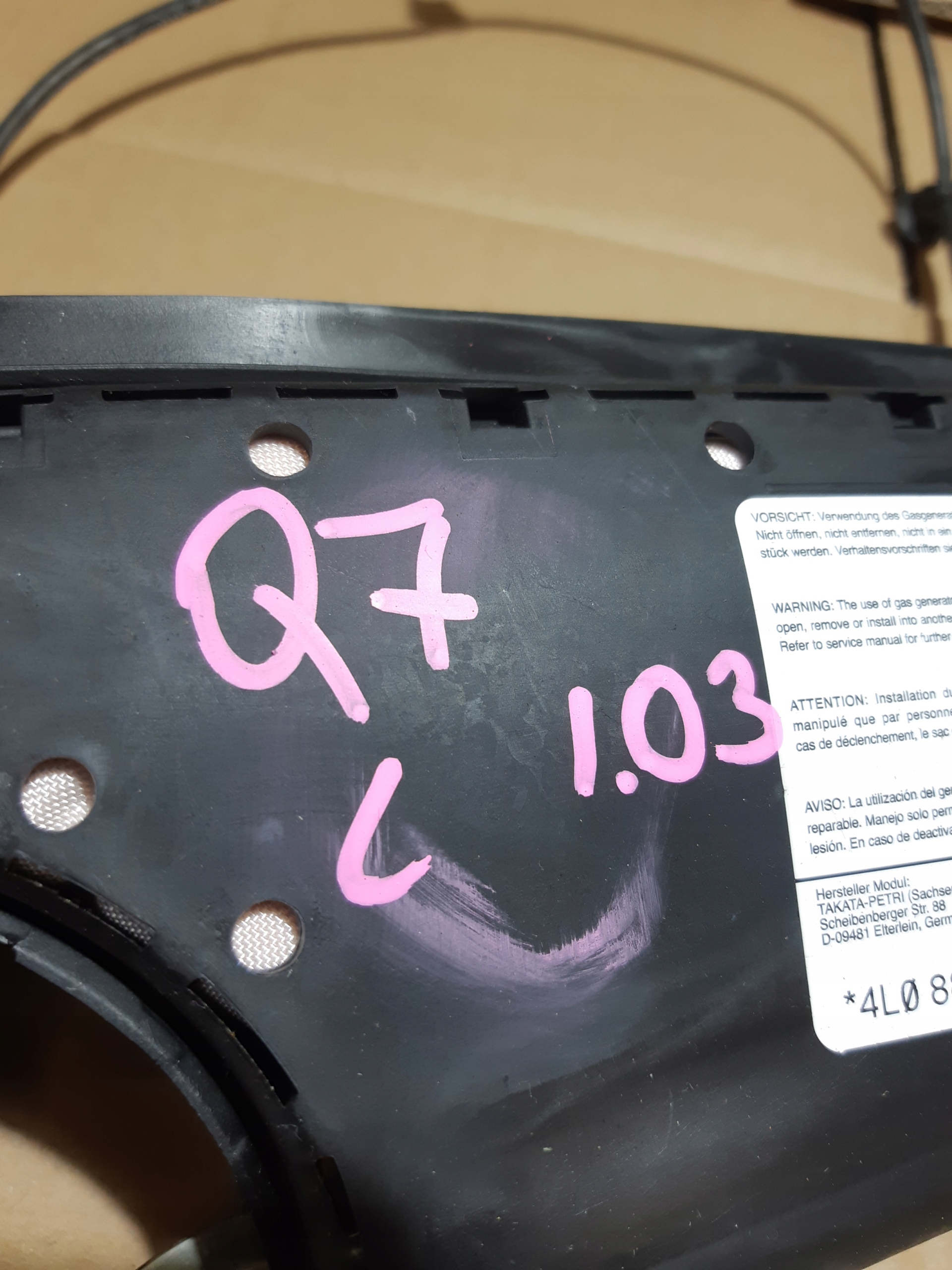 AUDI Q7 4L airbag sedačky levá předek 4L0880241B