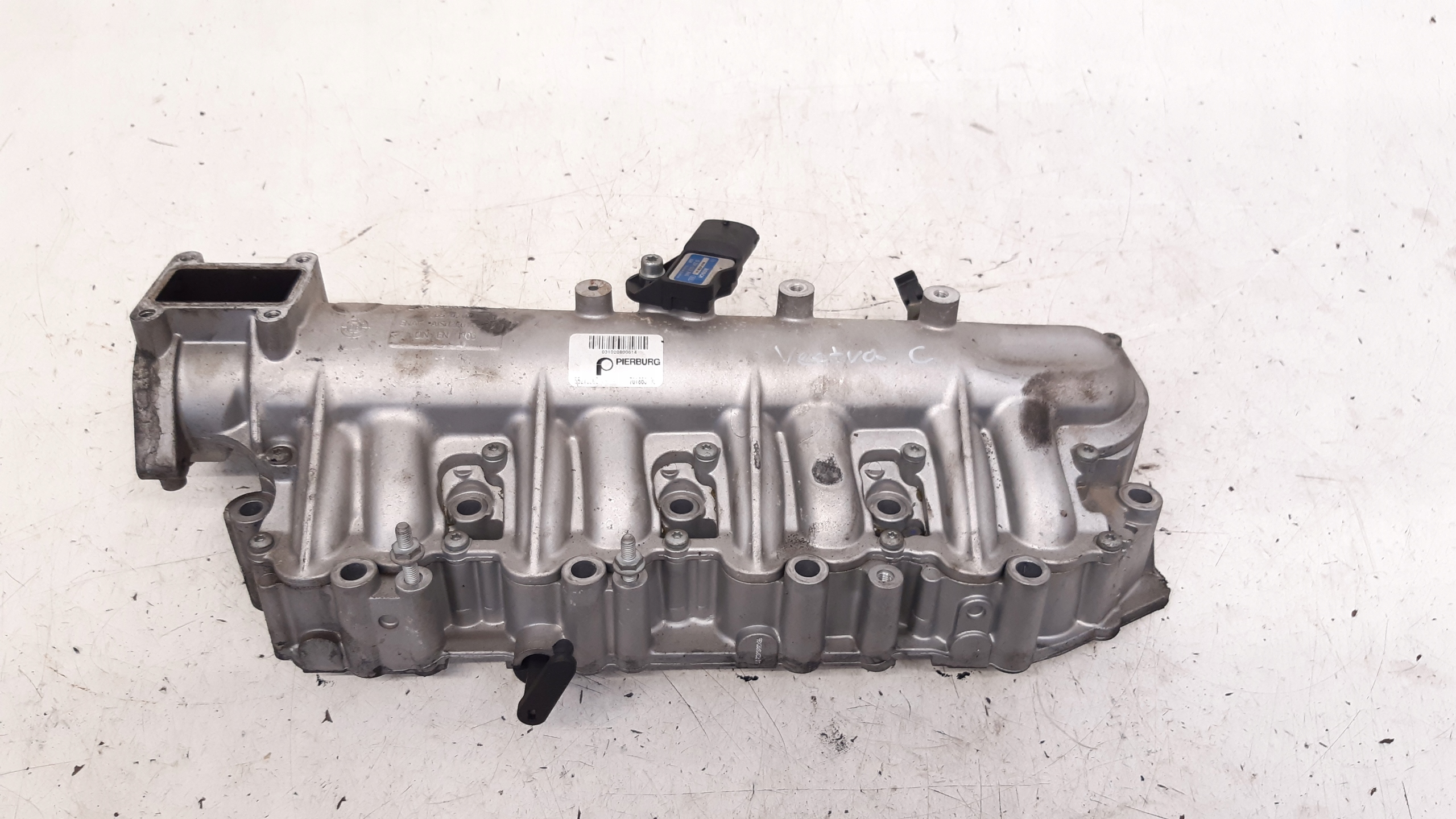 intake manifold 55210201 Opel Vectra C LIFT