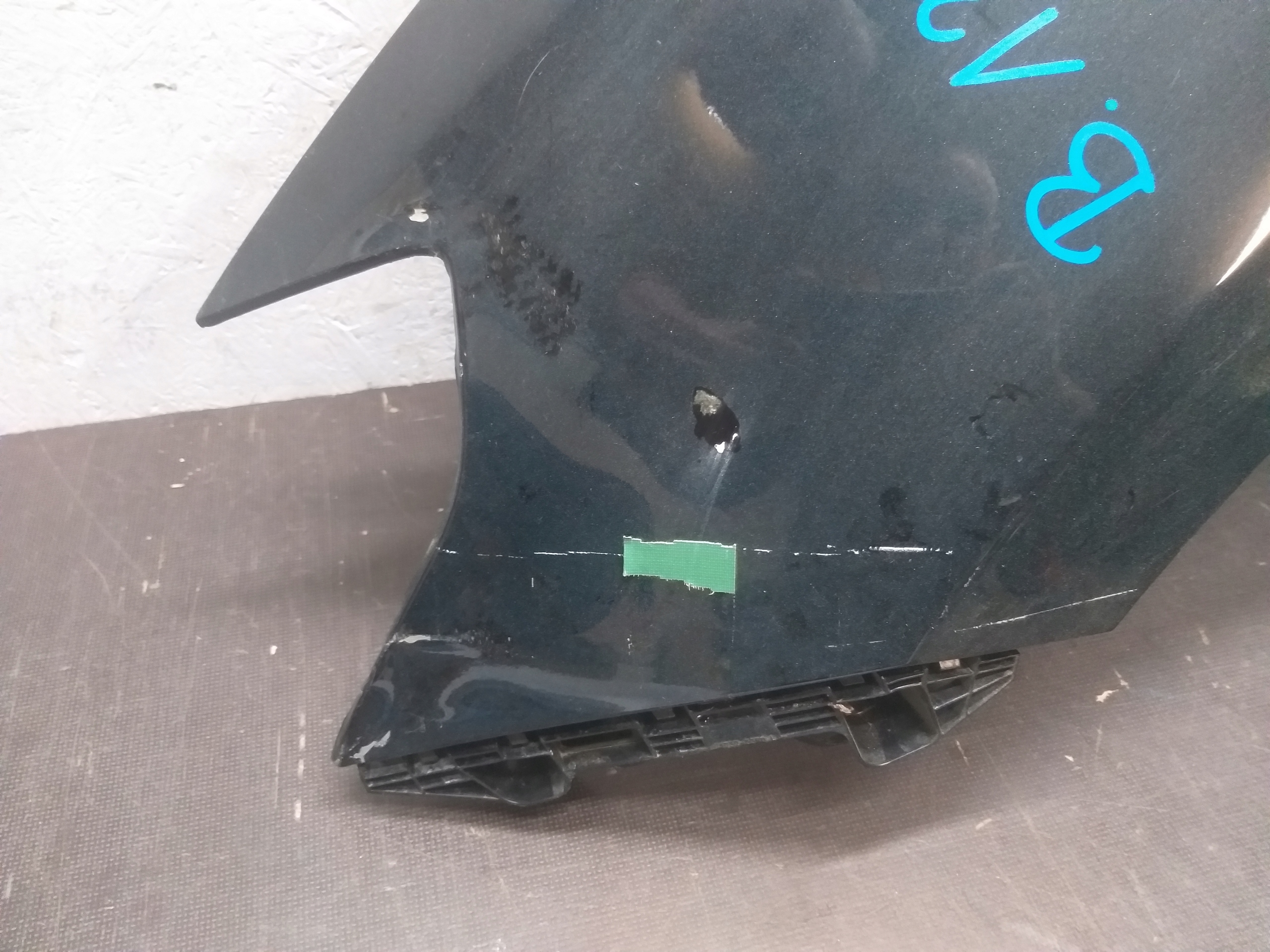 FENDER FRONT LEFT SUZUKI SWIFT MK8