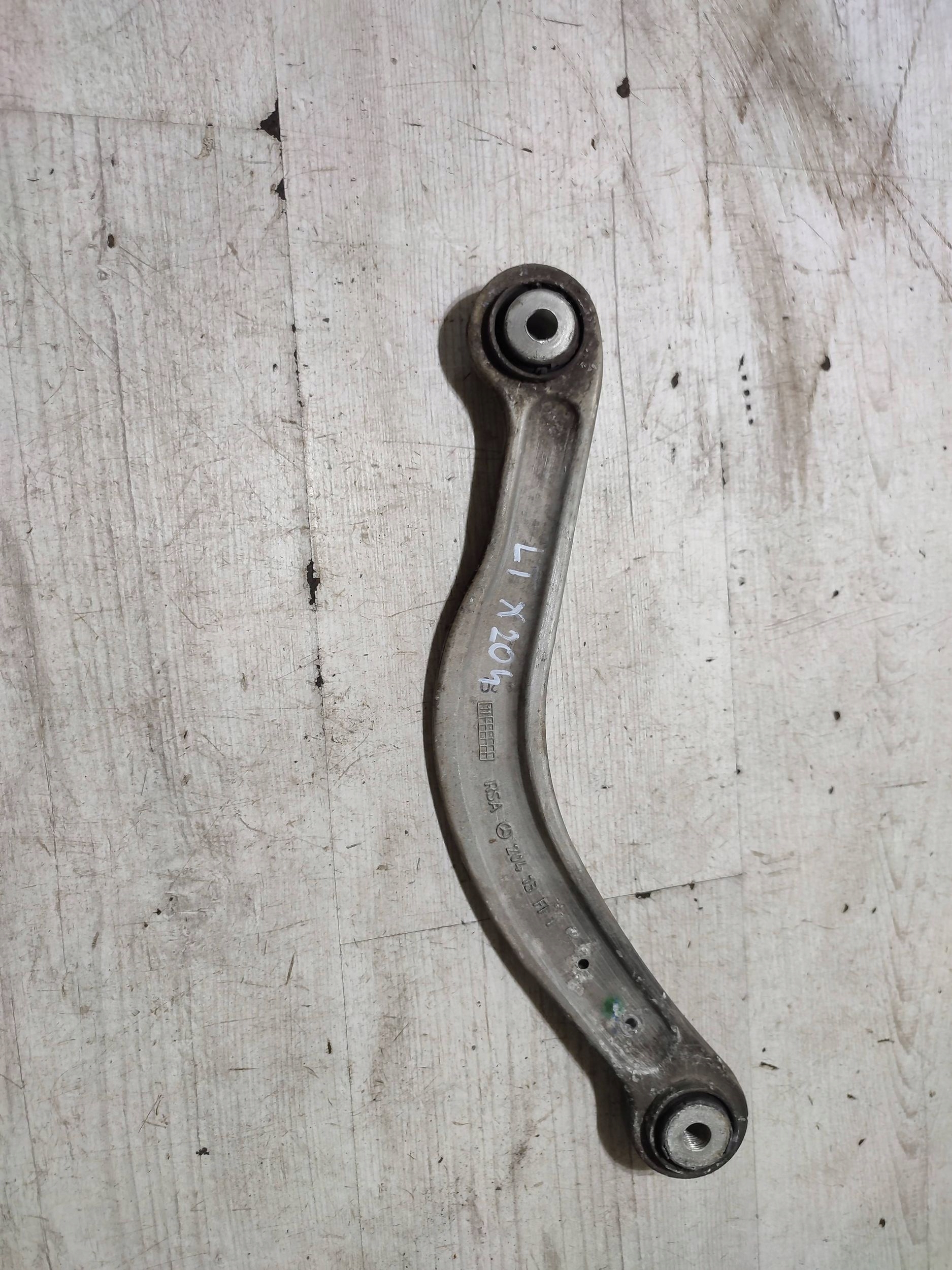 Mercedes-Benz GLK (X204) 2013 rear part side left upper arm rear