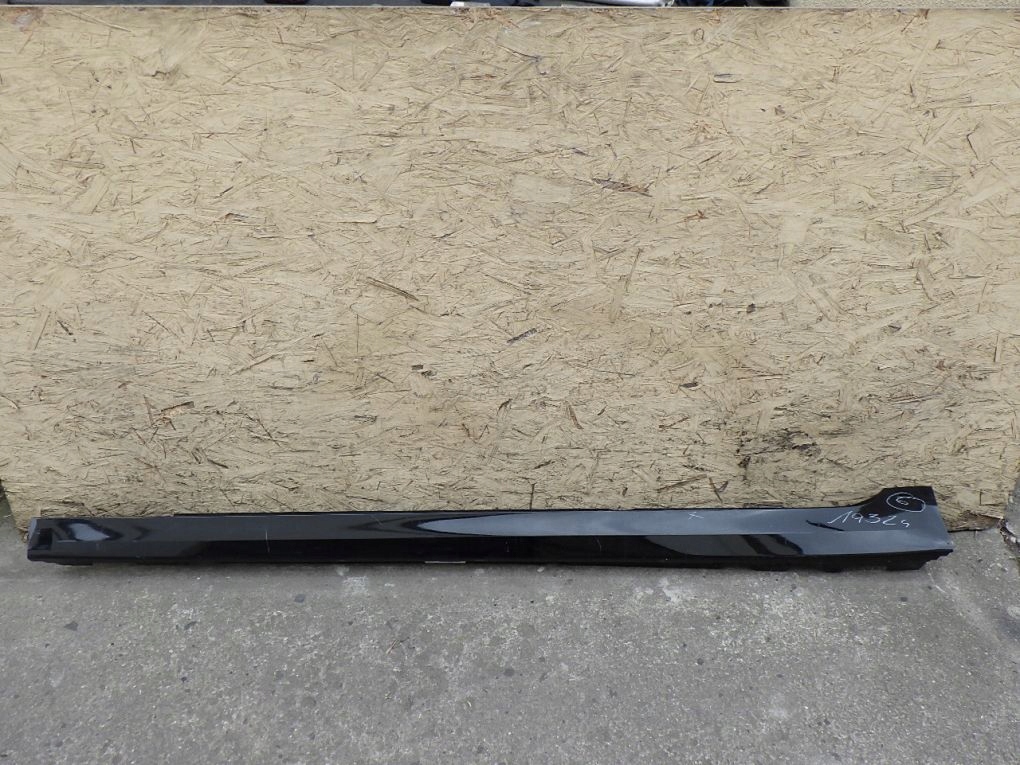 BMW 5 G30 G31 cap threshold moulding left