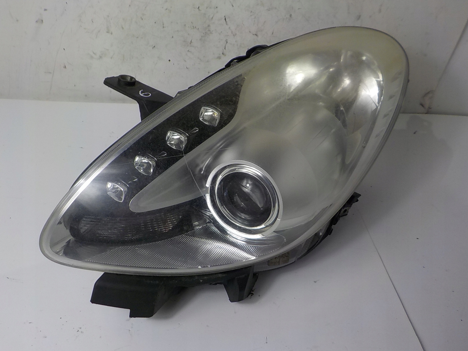 ALFA ROMEO GIULIETTA light left front front UK
