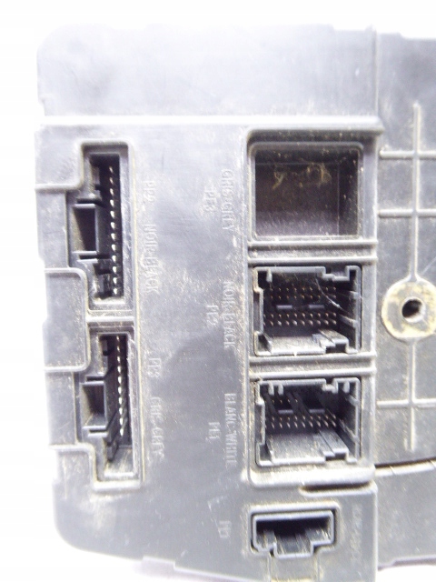 SCENIC II 03-06 module control unit compartment UCH 1.9 DCI F9Q812