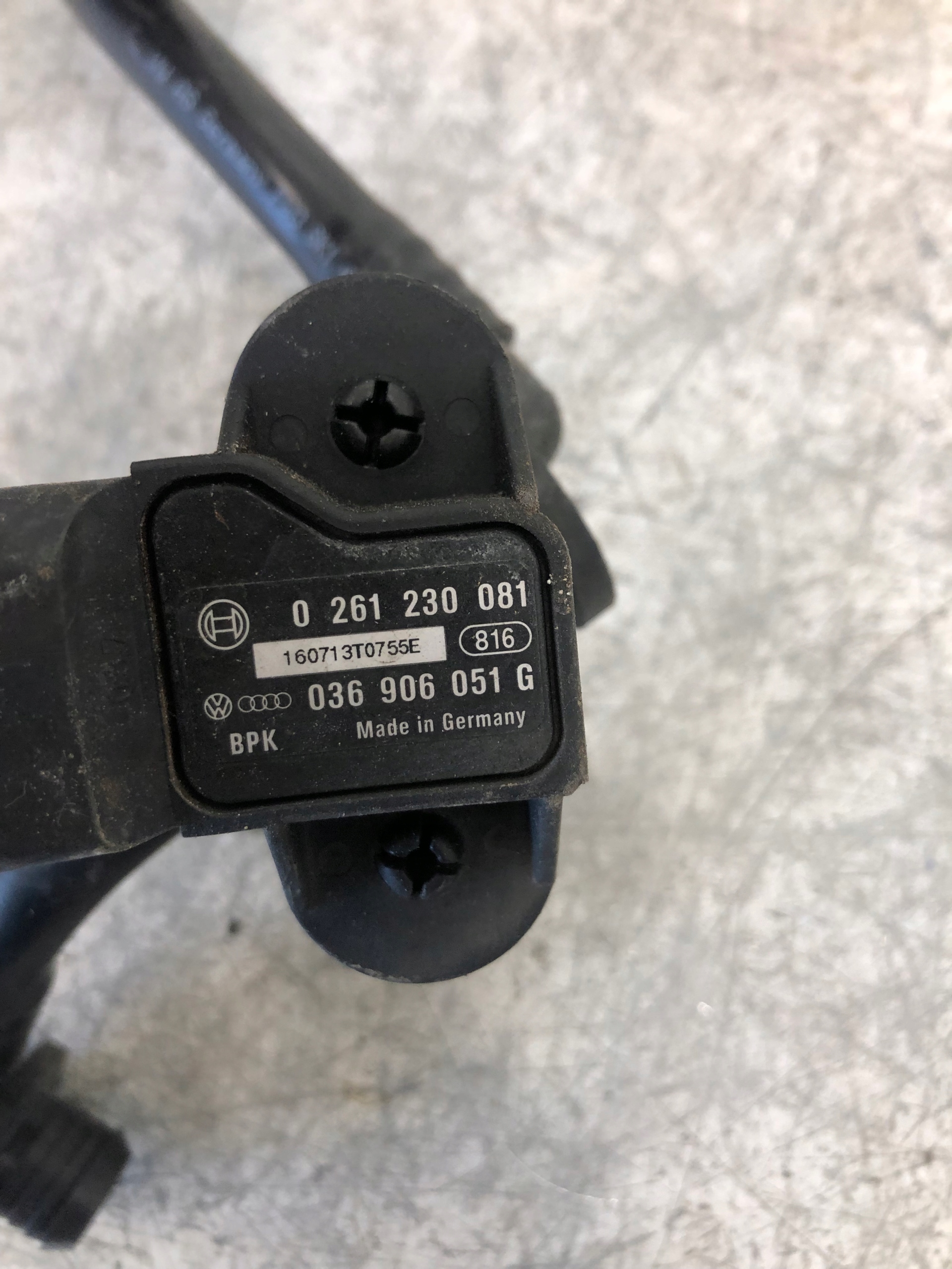 wiring vacual AUDI A4 B8 8K1611931N