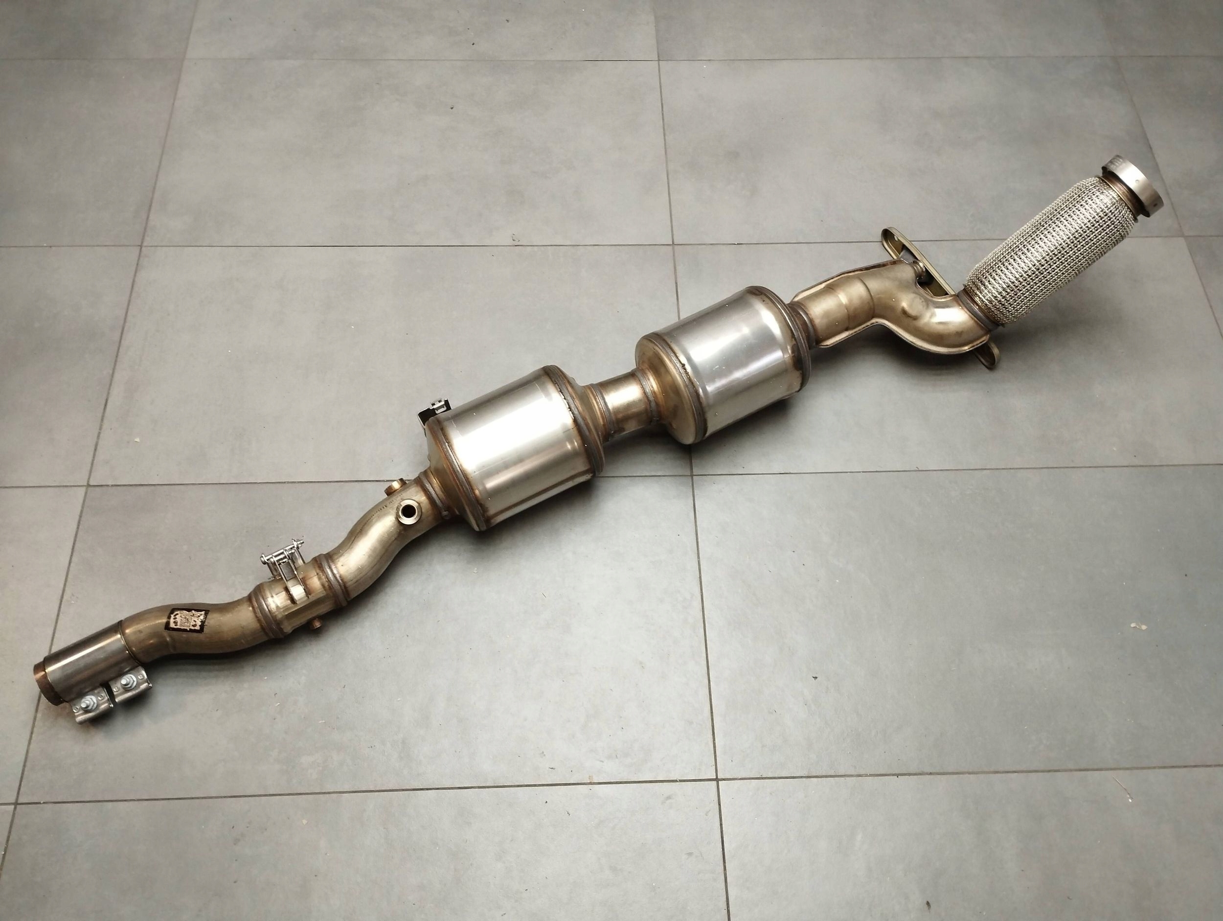 Volkswagen Tiguan 2025 III filter czastek DPF catalyst 05L131701AE