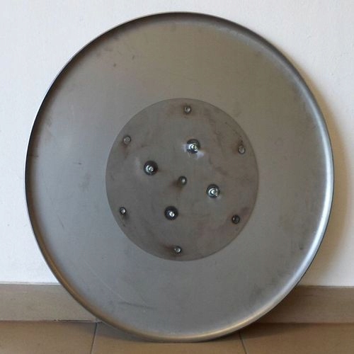 Talerz zacierający K-600 na śruby zamiennik