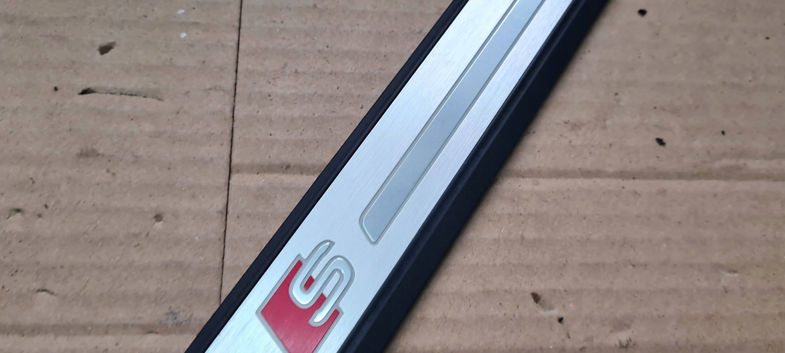 A5 8W S5 moulding LED cap threshold right front 8W0947418A A4 B9 8W