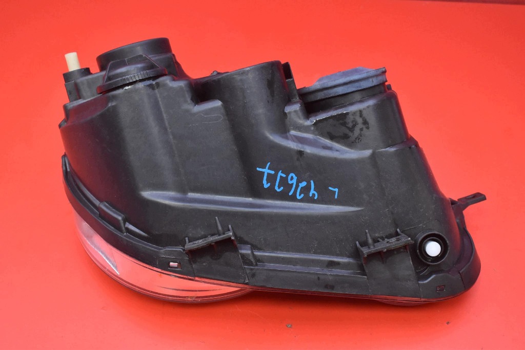 REFLEKTOR left light front EU 20-A386B VW POLO 4 IV 9N 01-05