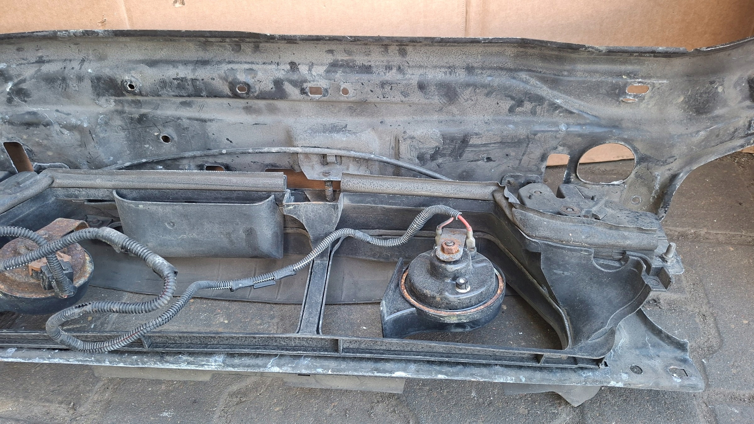 Armature Traverse VOLVO S60 2.4D