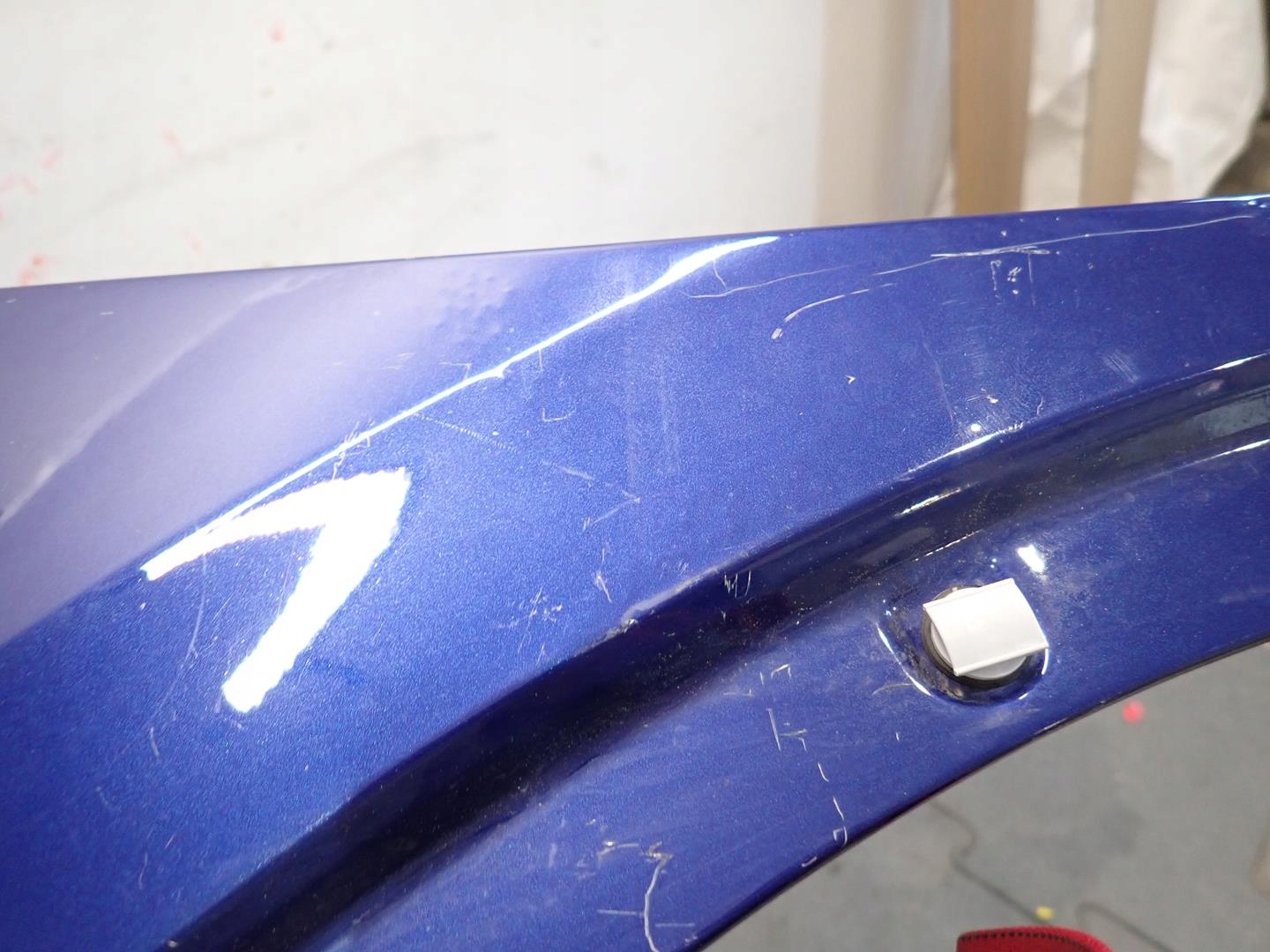 fender front front left VW ID4 2020- 11A821105