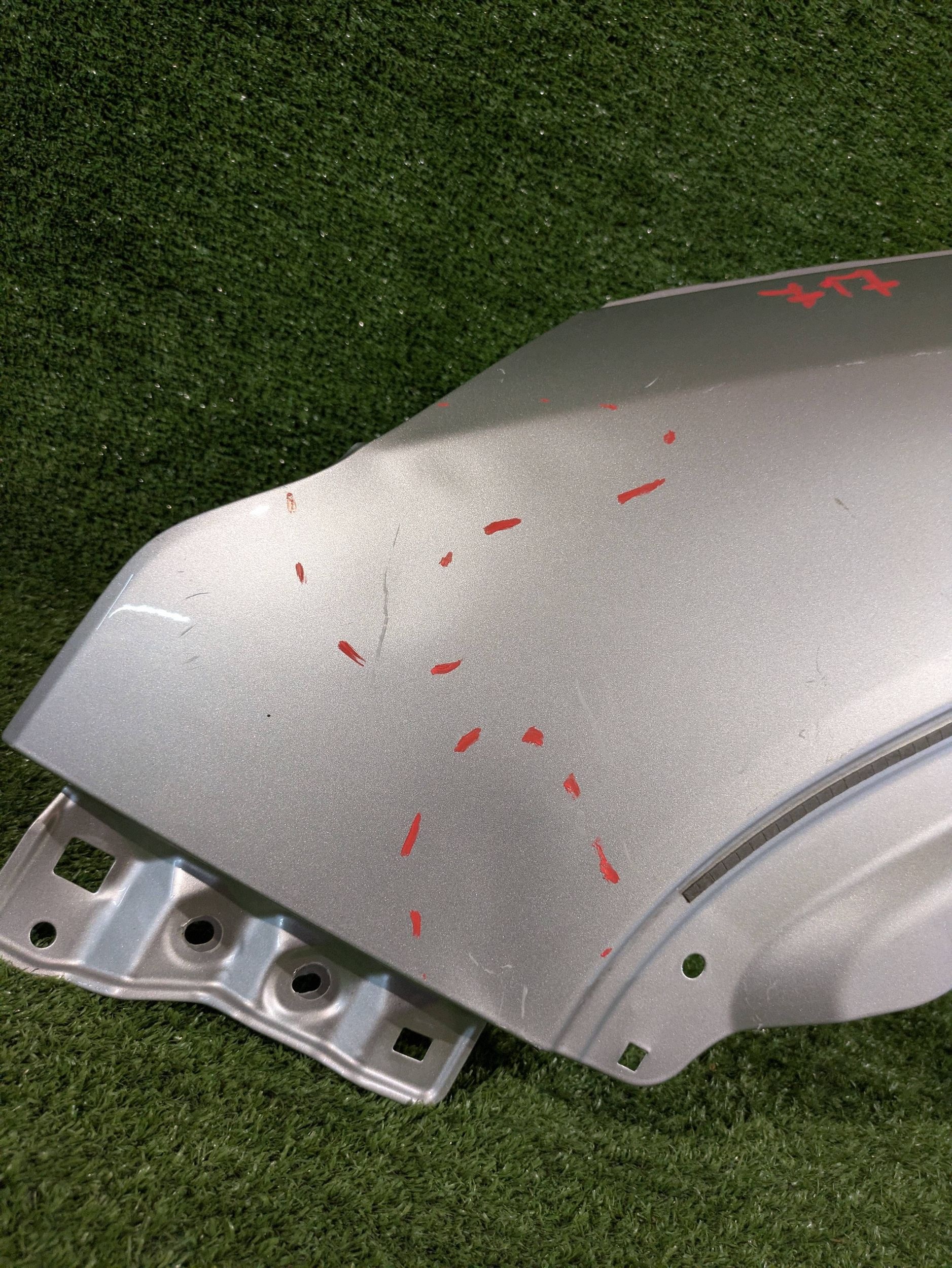 fender front left front SUZUKI SX4 S-CROSS II 21- NR.B717