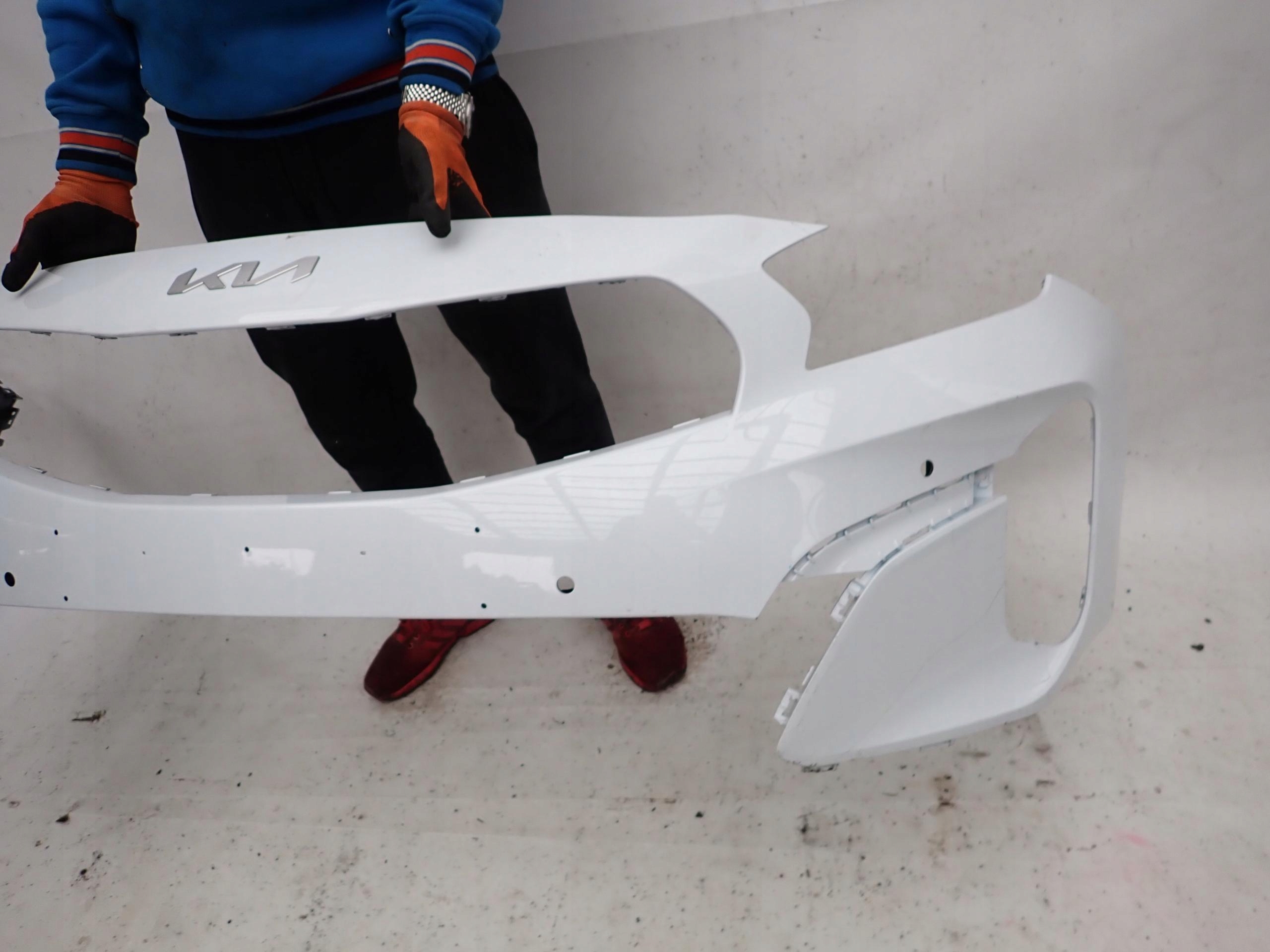 KIA XCEED 19-22 bumper front front PDC