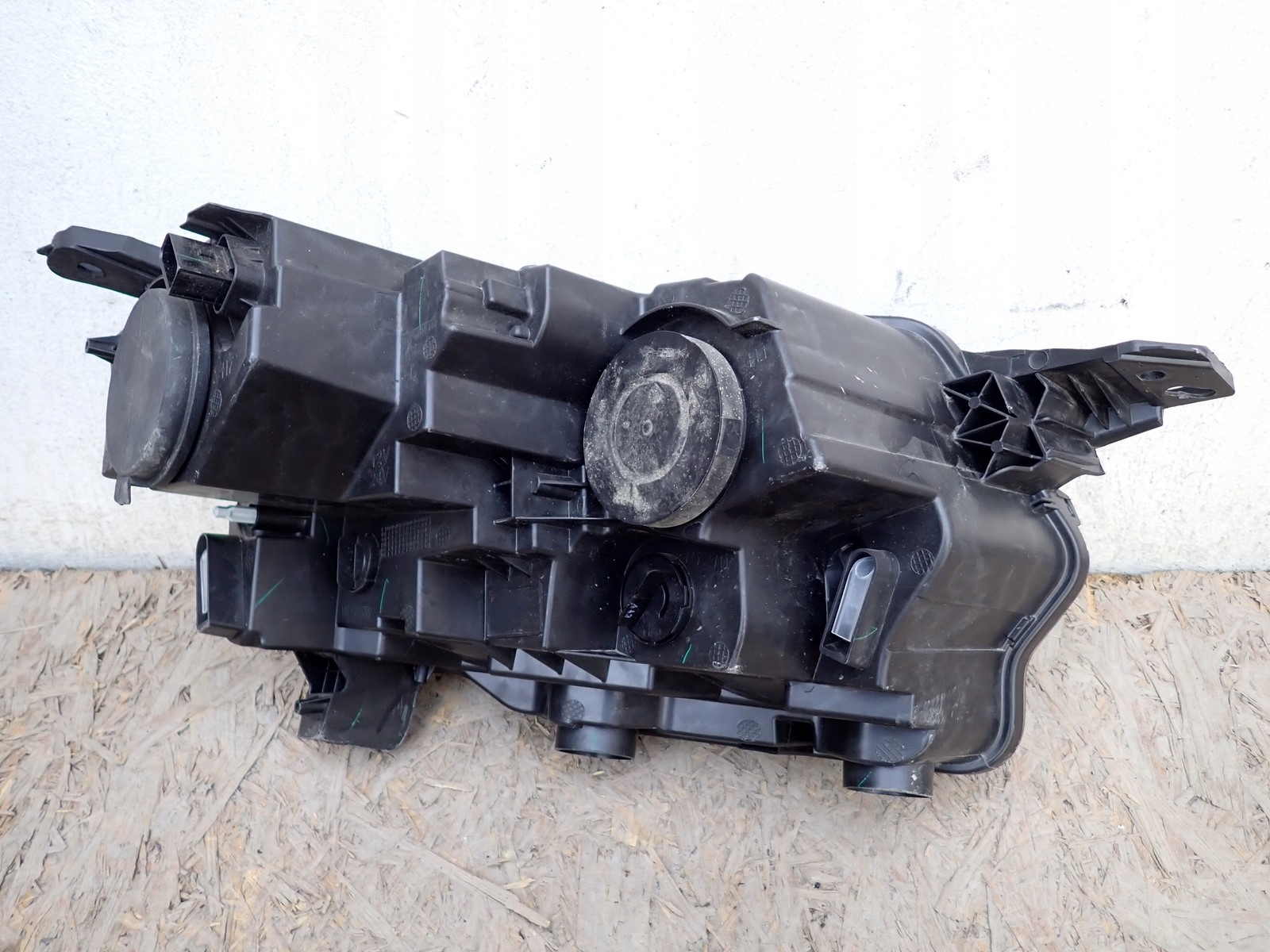 light left REFEKTOR left TOYOTA PROACE CITY 2018-2024R 9835780680