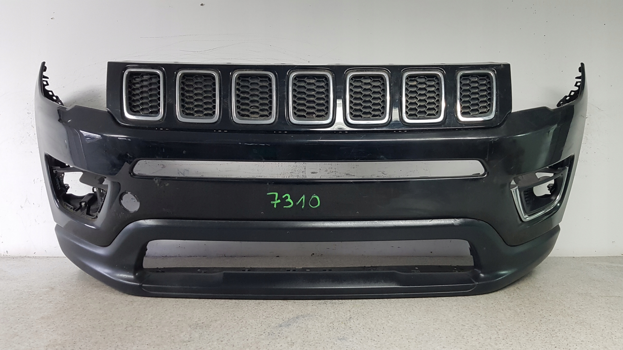 JEEP COMPASS 2 II 2017 - bumper front 7310