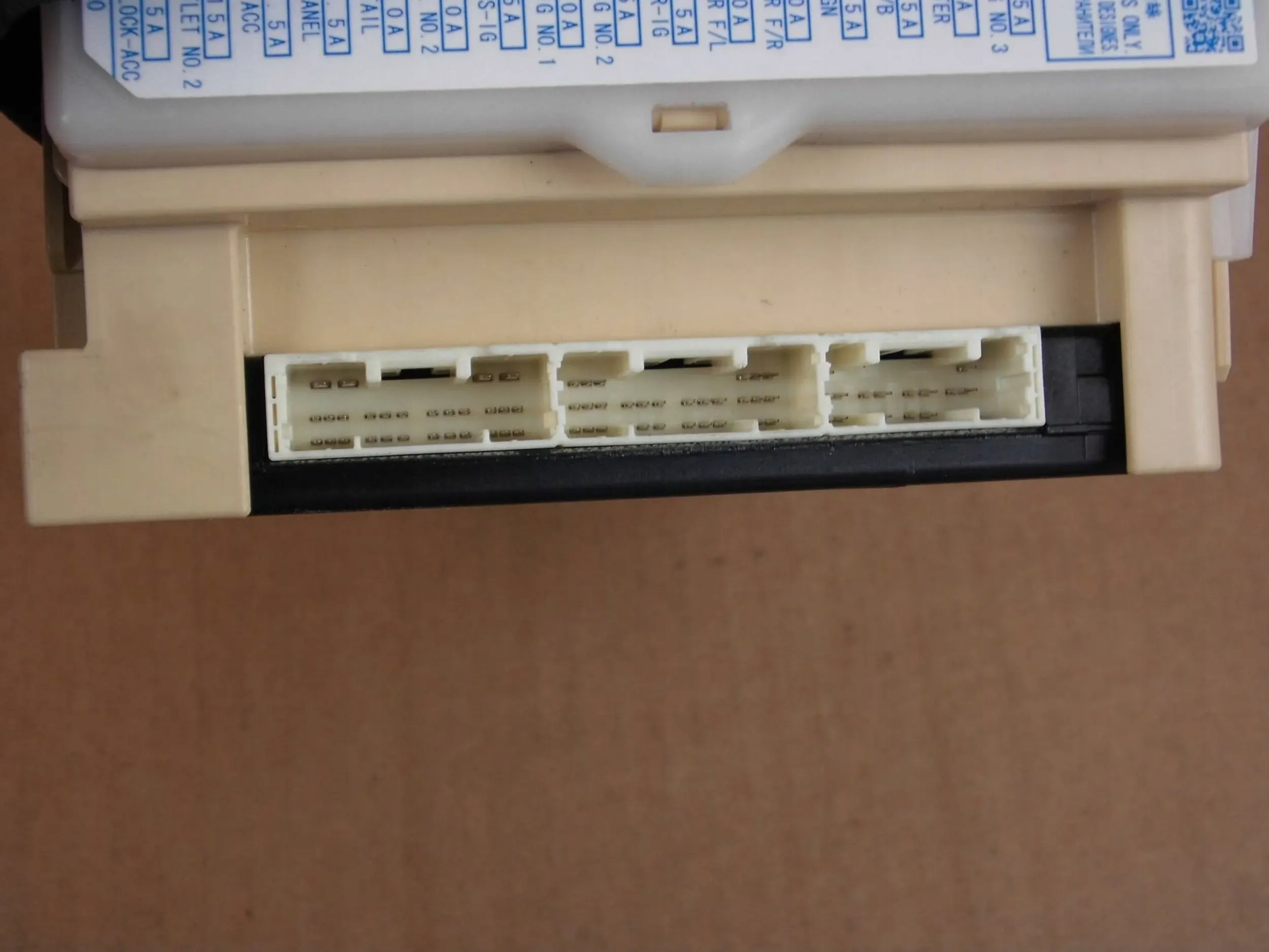 Toyota RAV4 IV module control unit komfortu BSI 89221-42250